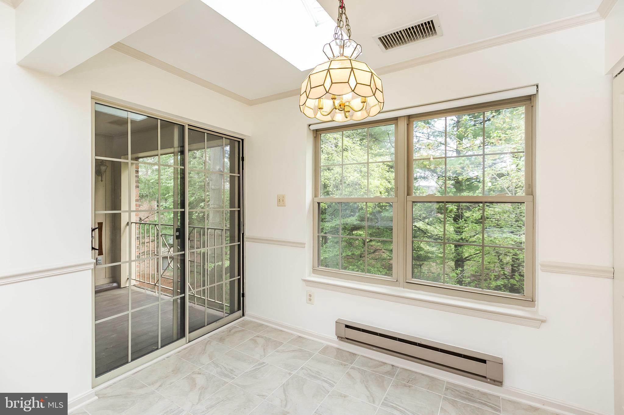 RAINFLOWER/LOVETON - Residential