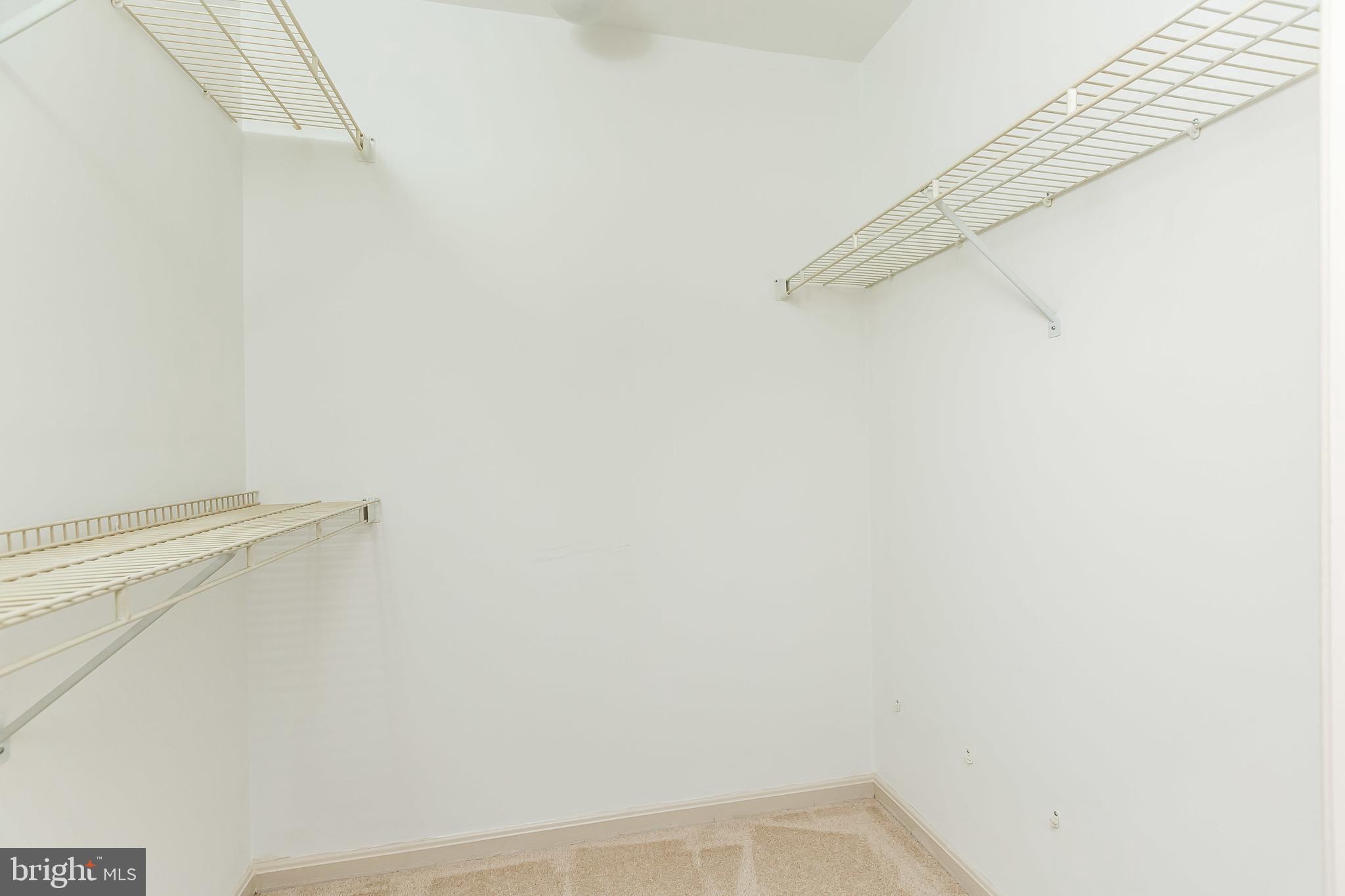 RAINFLOWER/LOVETON - Residential