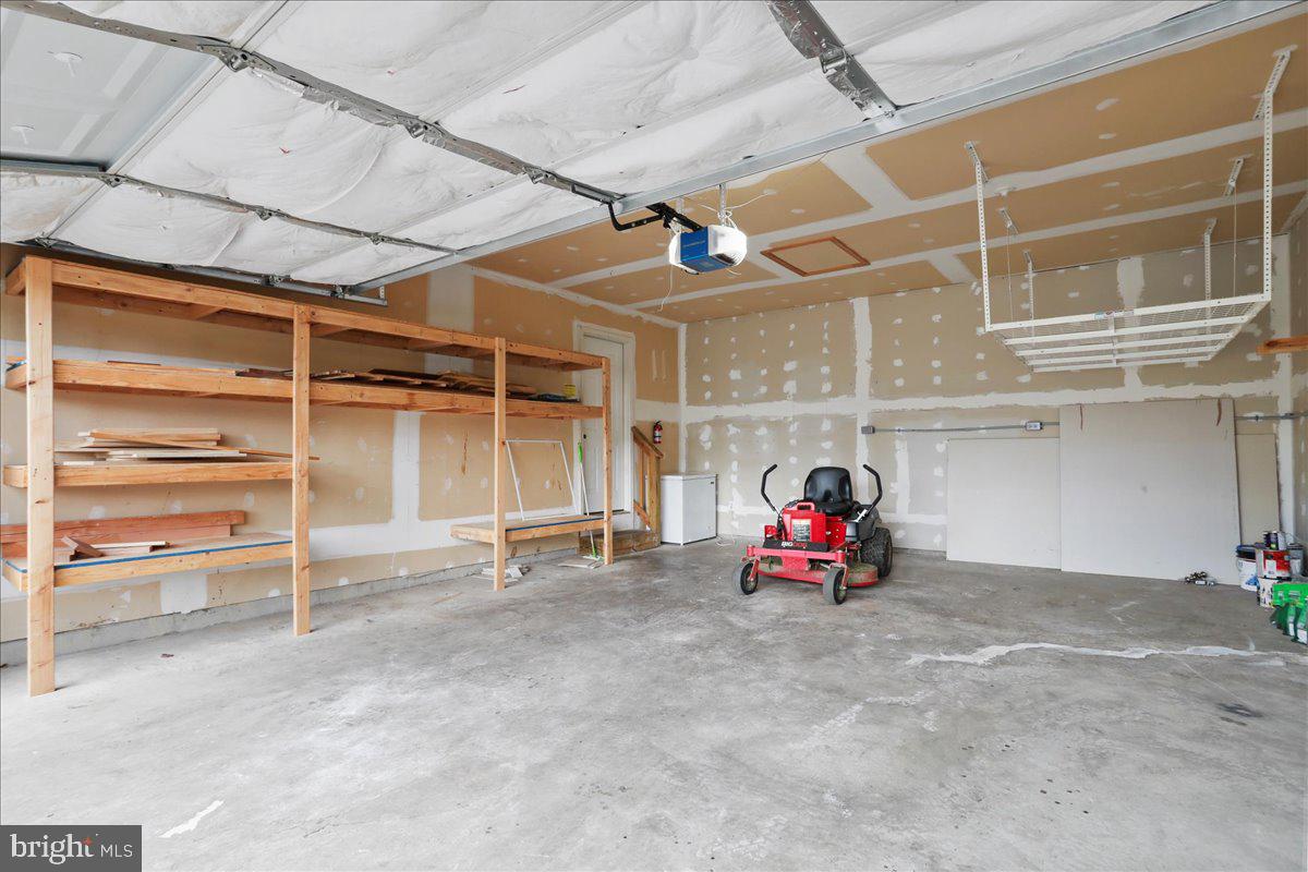 BRIDLE CREEK - Residential