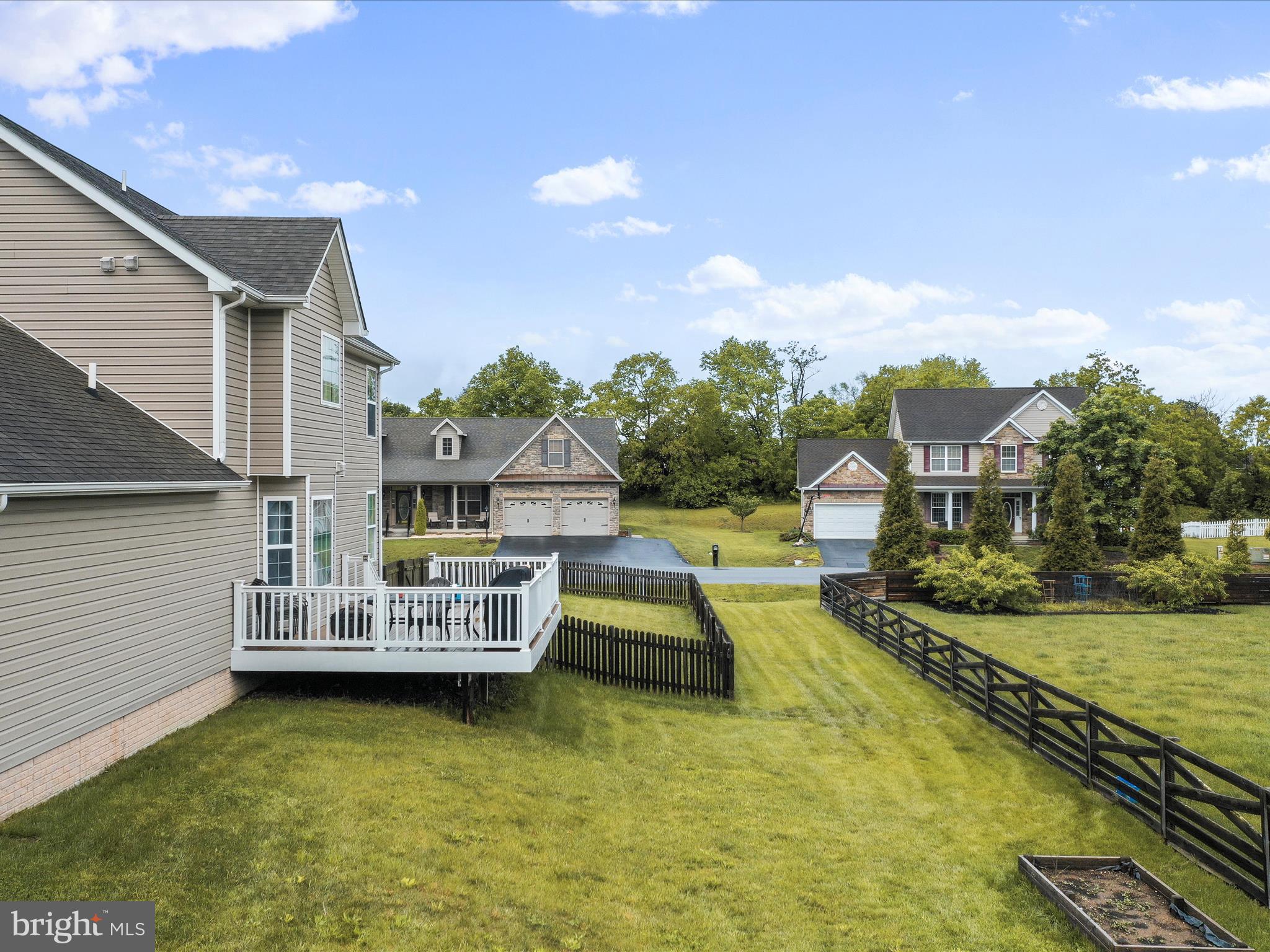 BRIDLE CREEK - Residential