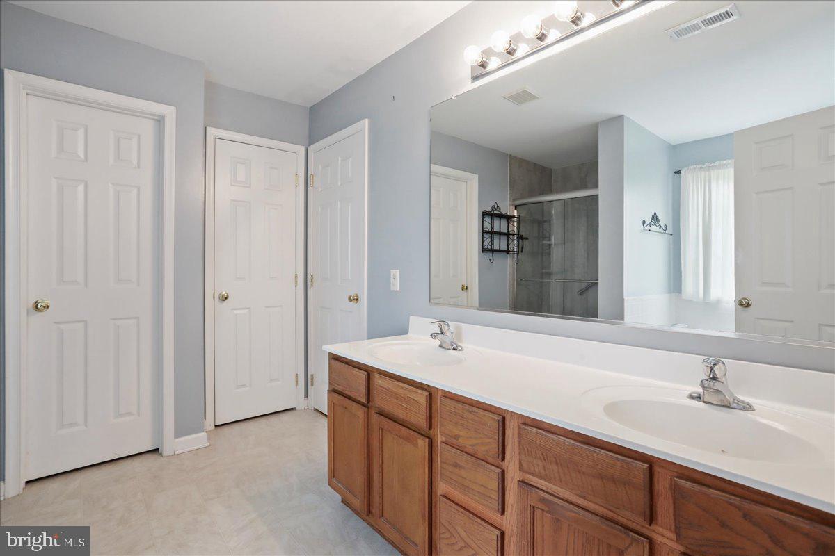 BRIDLE CREEK - Residential