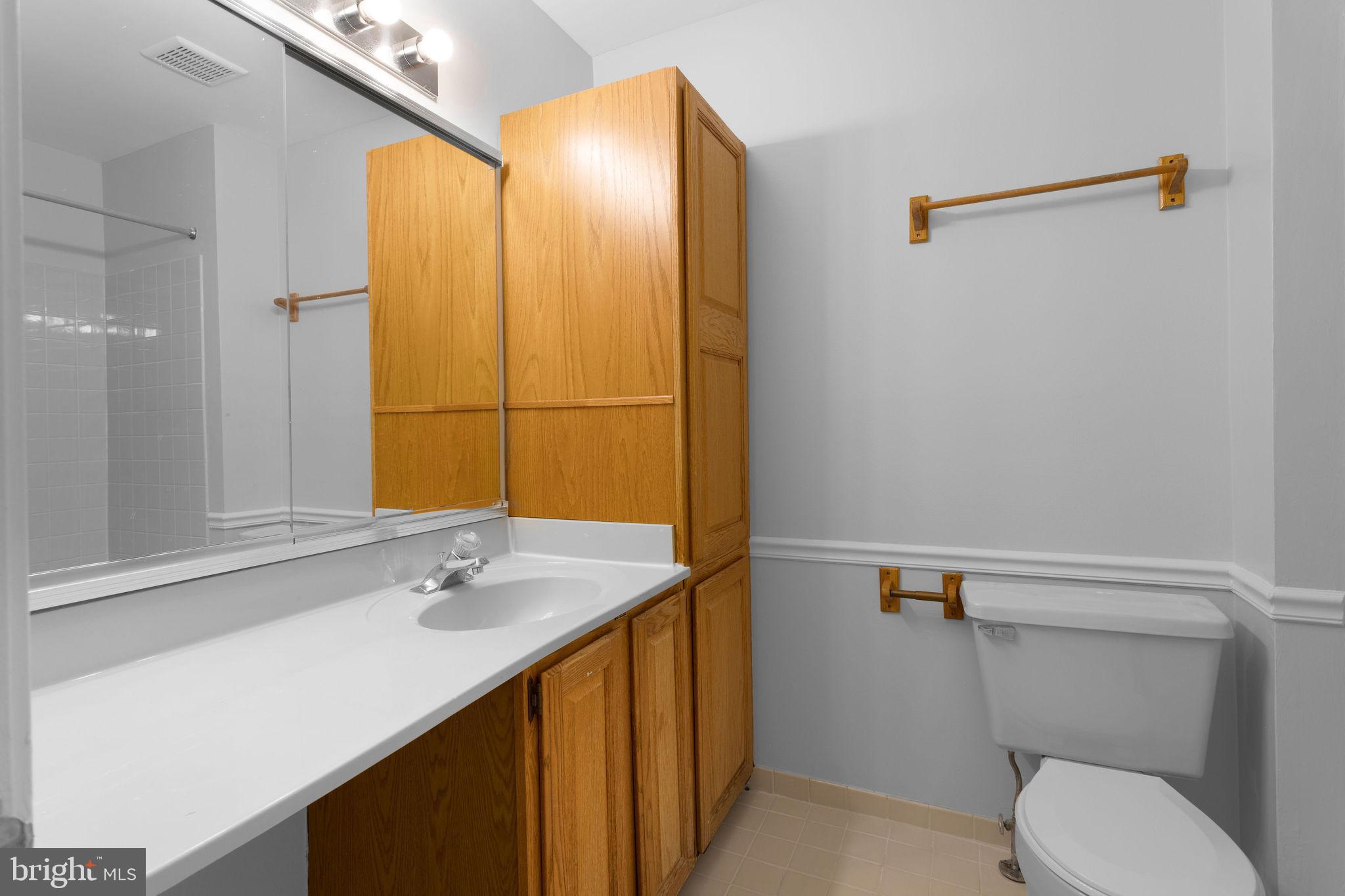 CHESTERBROOK/MAIN - Residential