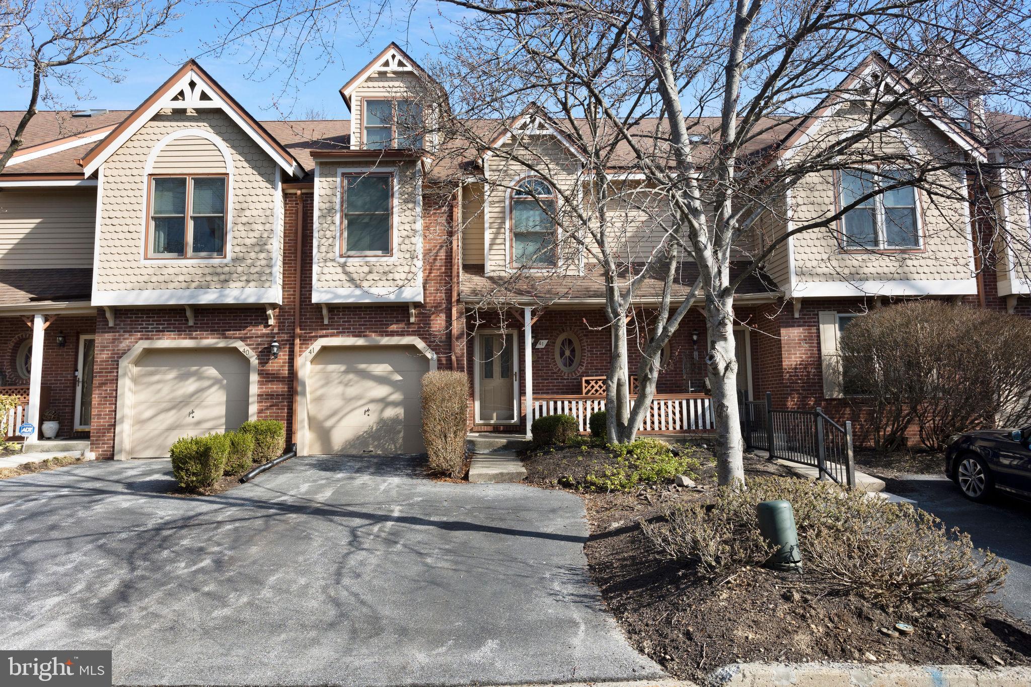 CHESTERBROOK/MAIN - Residential