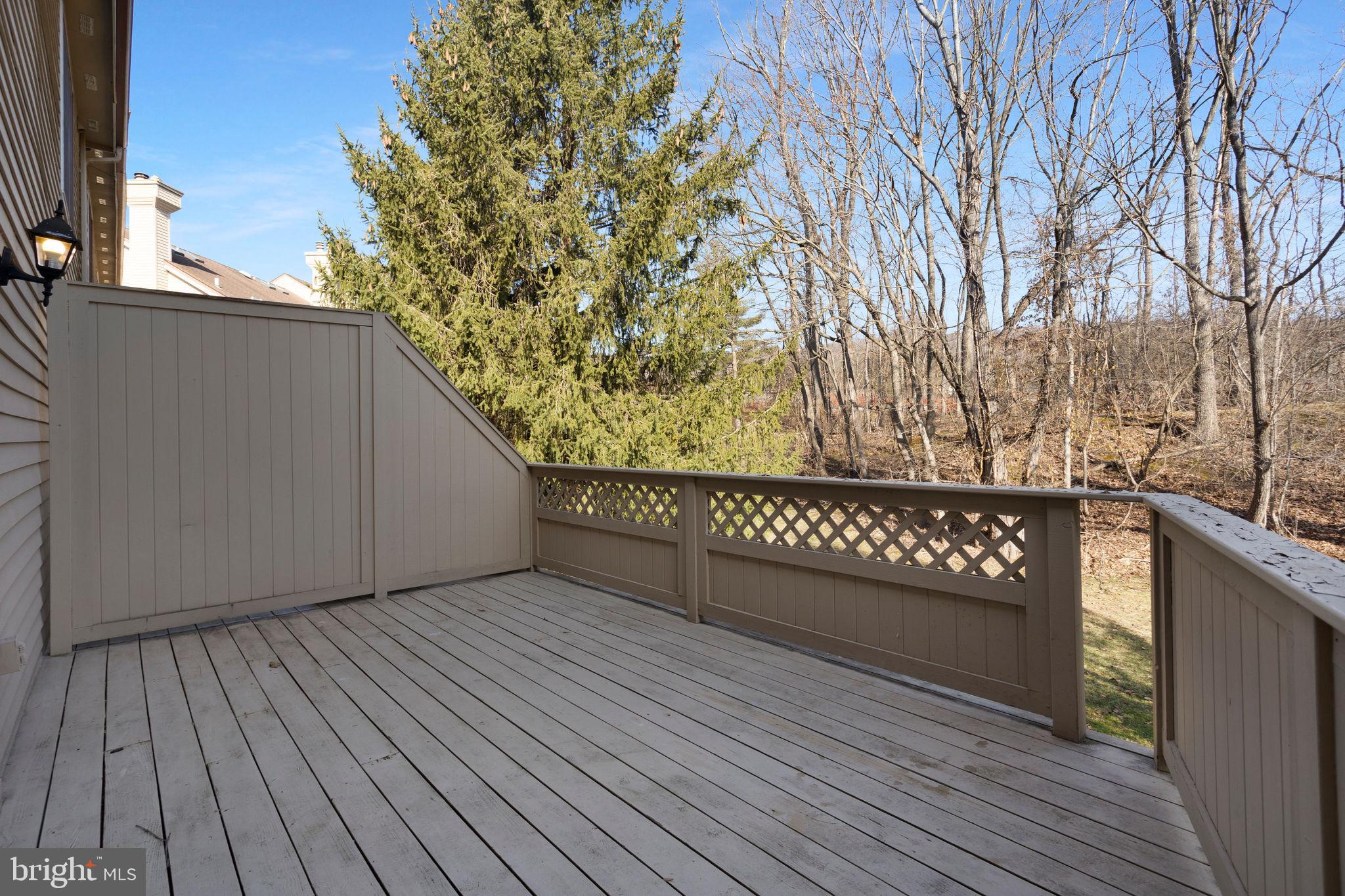 CHESTERBROOK/MAIN - Residential