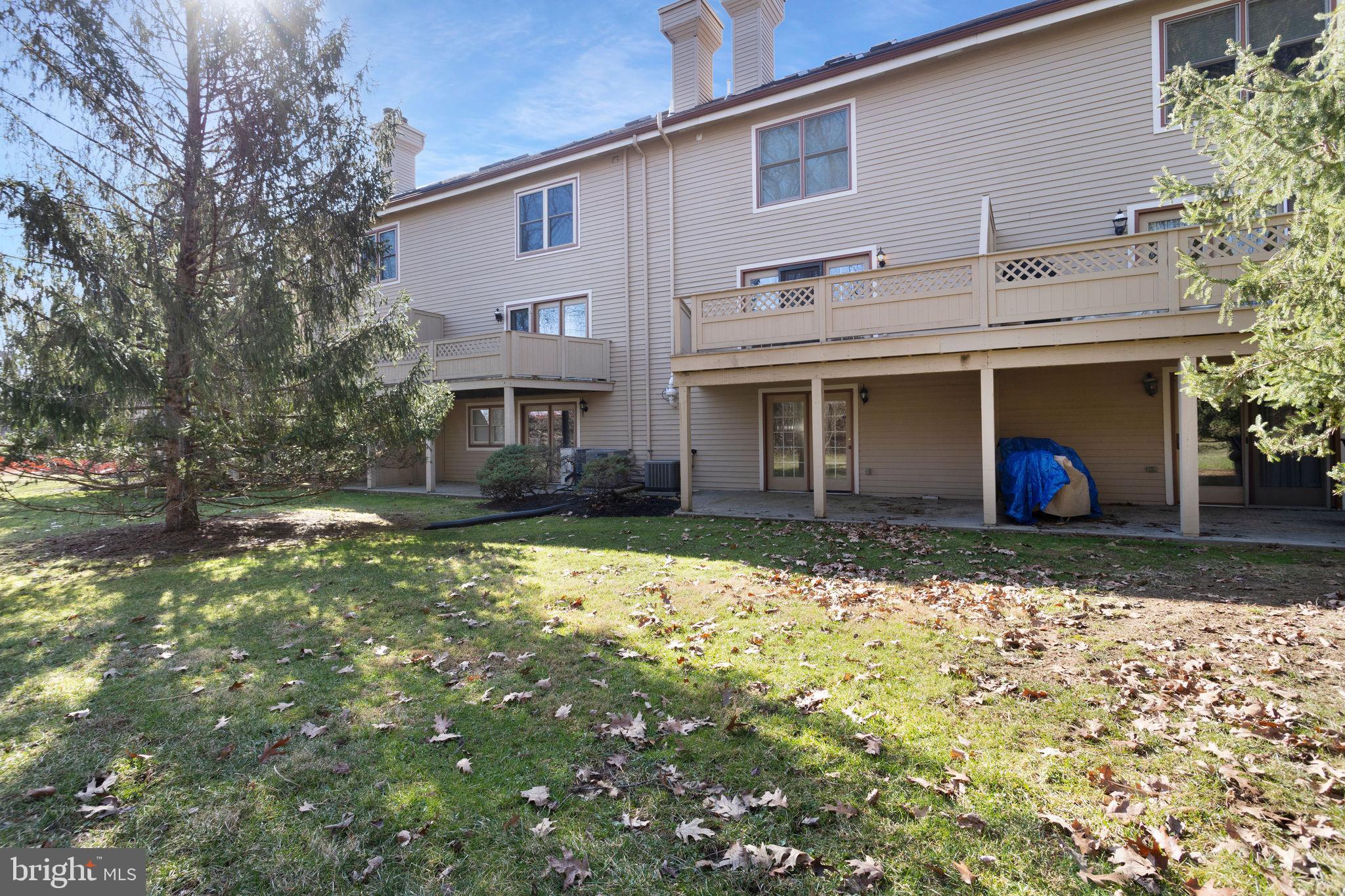 CHESTERBROOK/MAIN - Residential