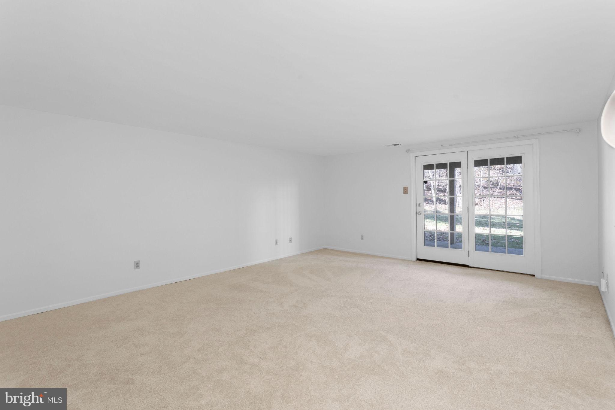 CHESTERBROOK/MAIN - Residential