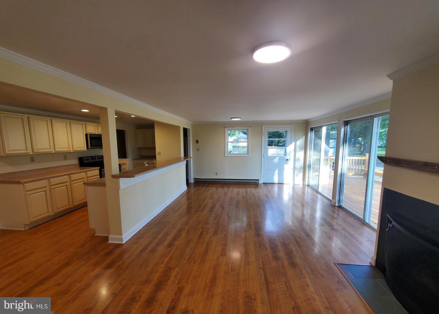 BEECHWOOD - Residential Lease