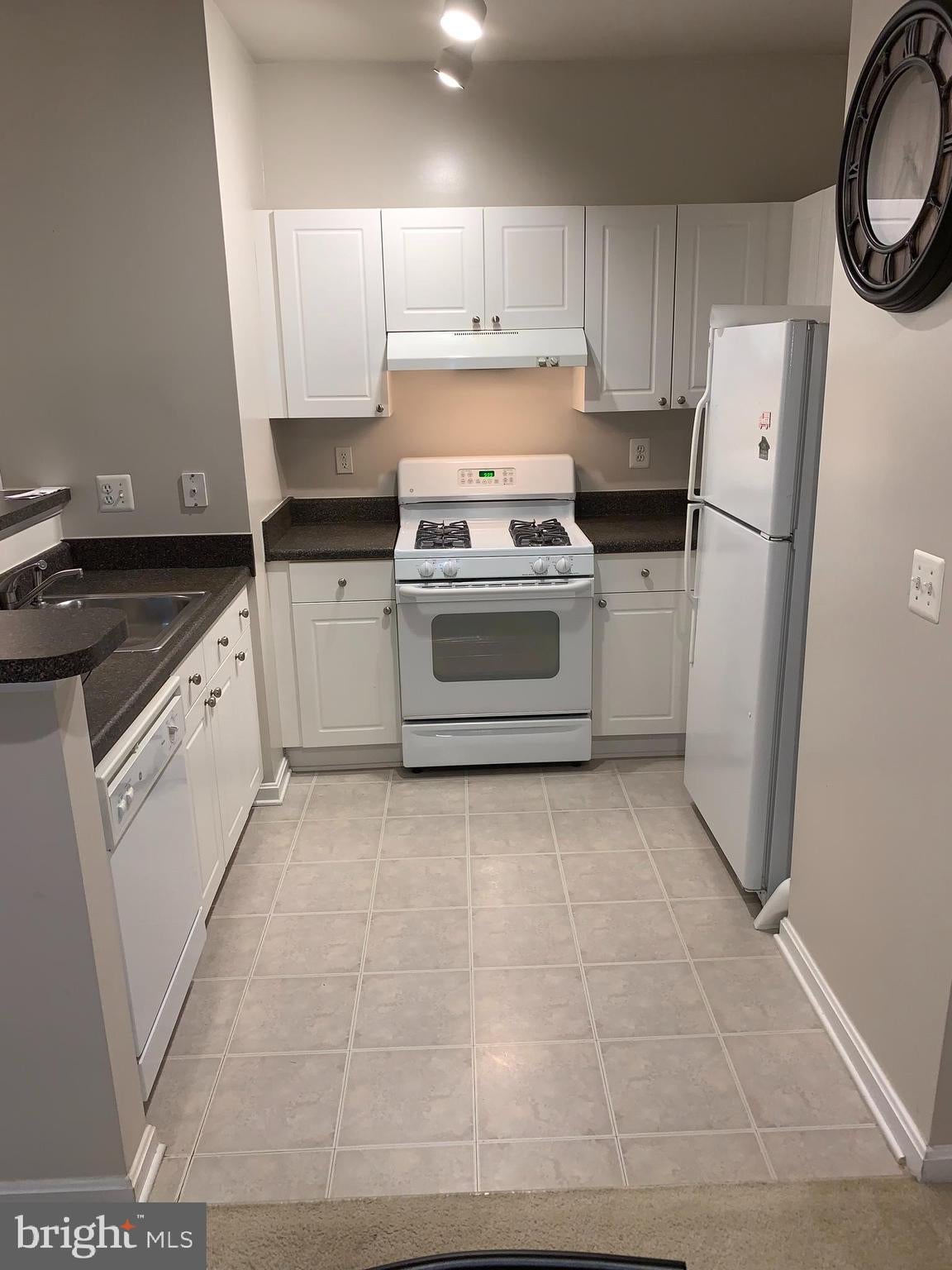 11377 ARISTOTLE DRIVE 10-304