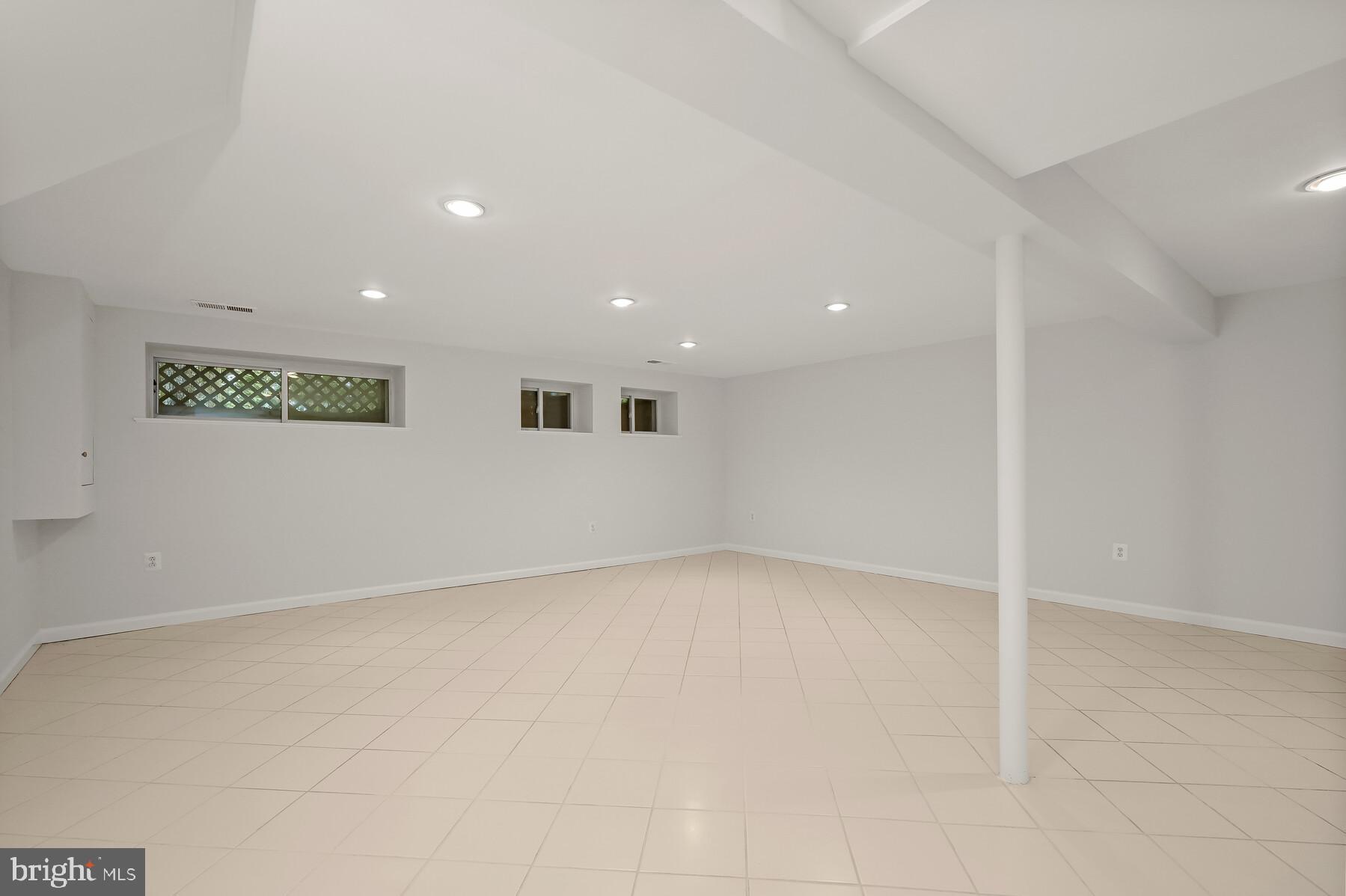 WOODBURN - Residential