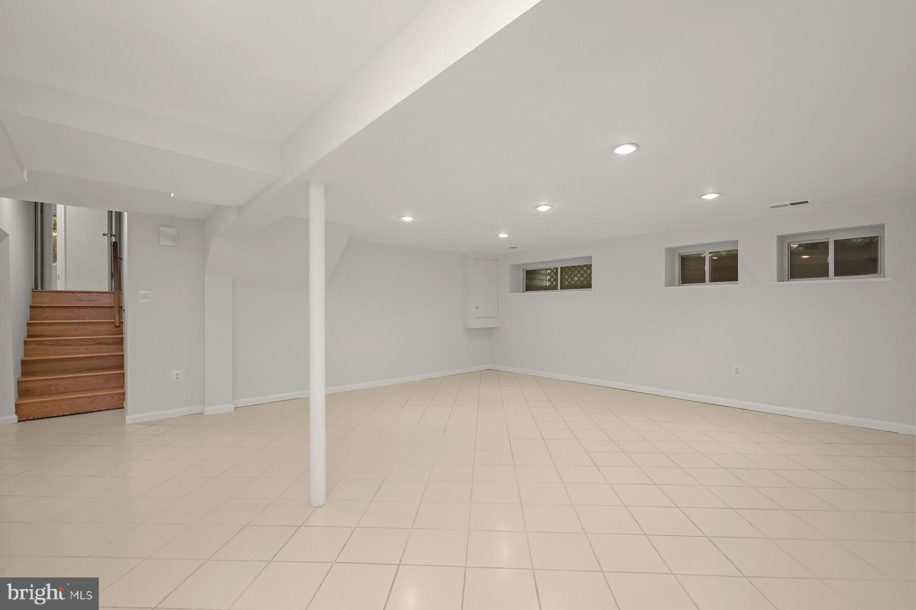 WOODBURN - Residential