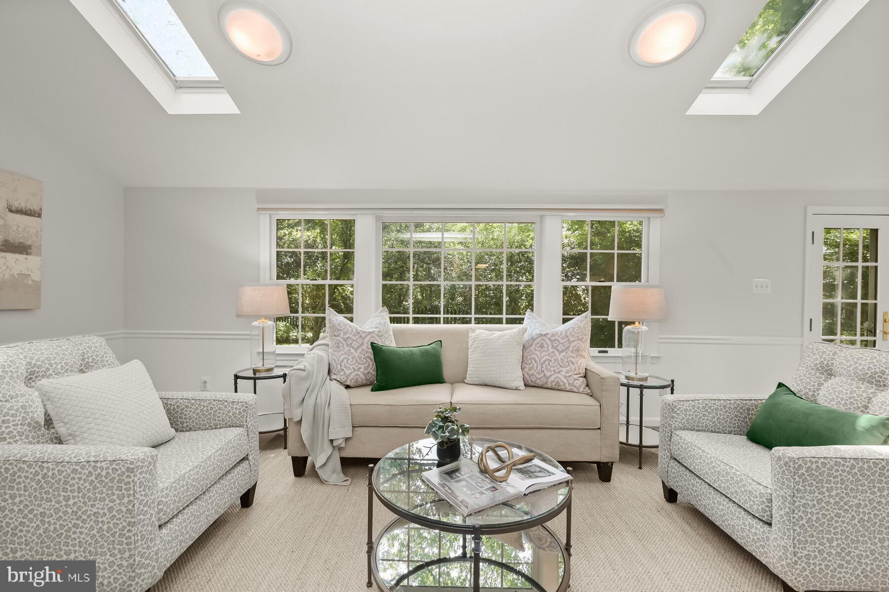 WOODBURN - Residential