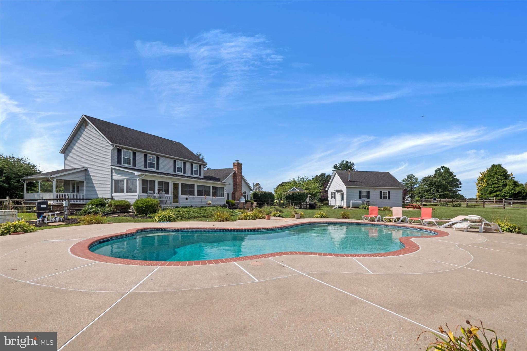 BARRETT - Residential