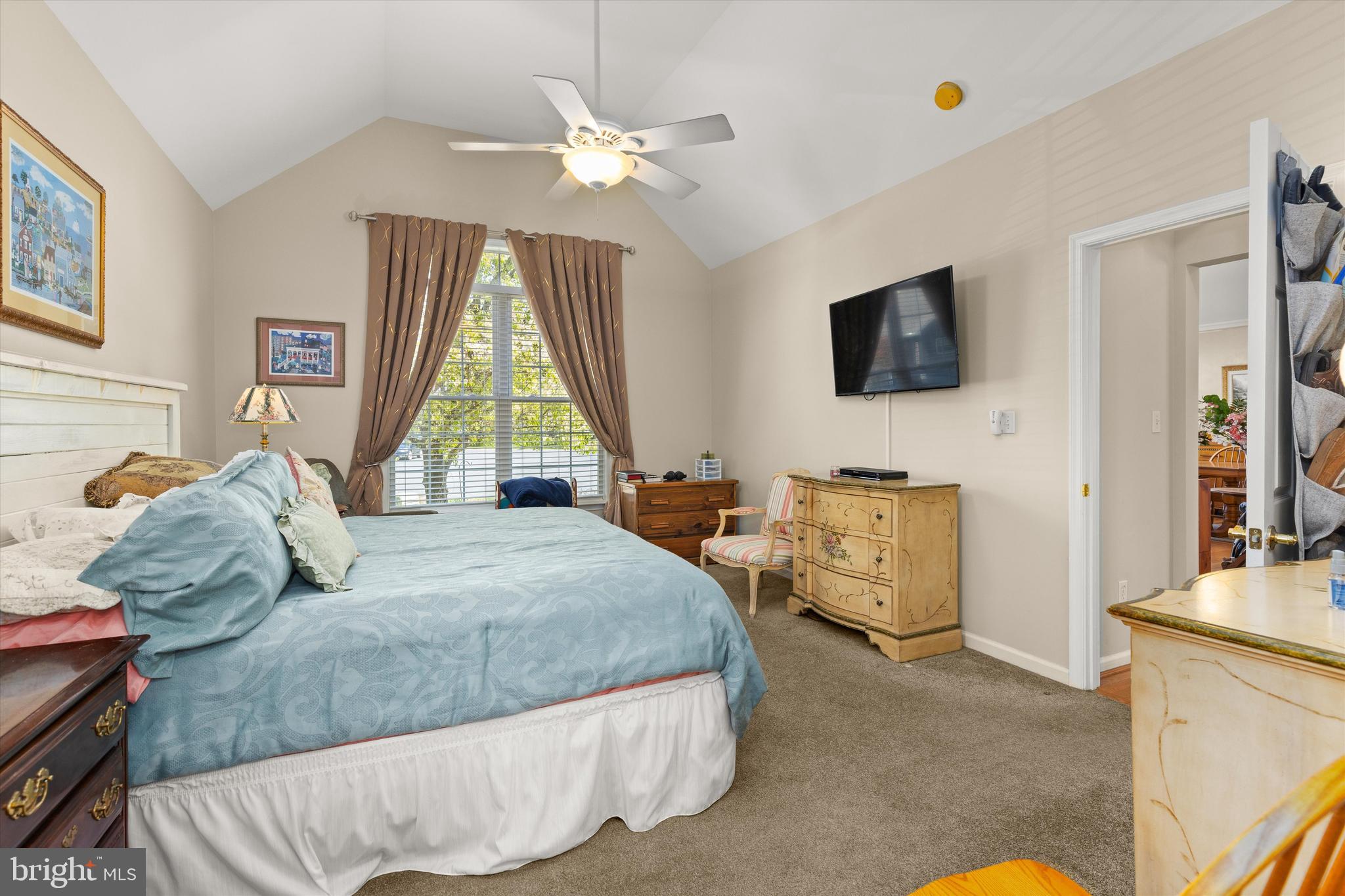 OYSTER HARBOR - Residential