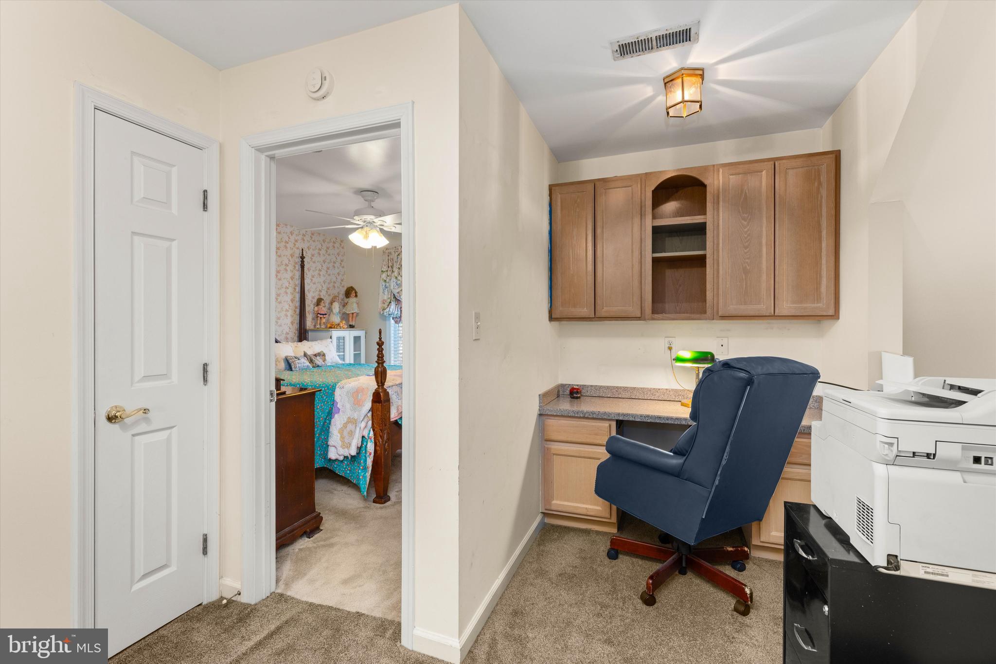 OYSTER HARBOR - Residential