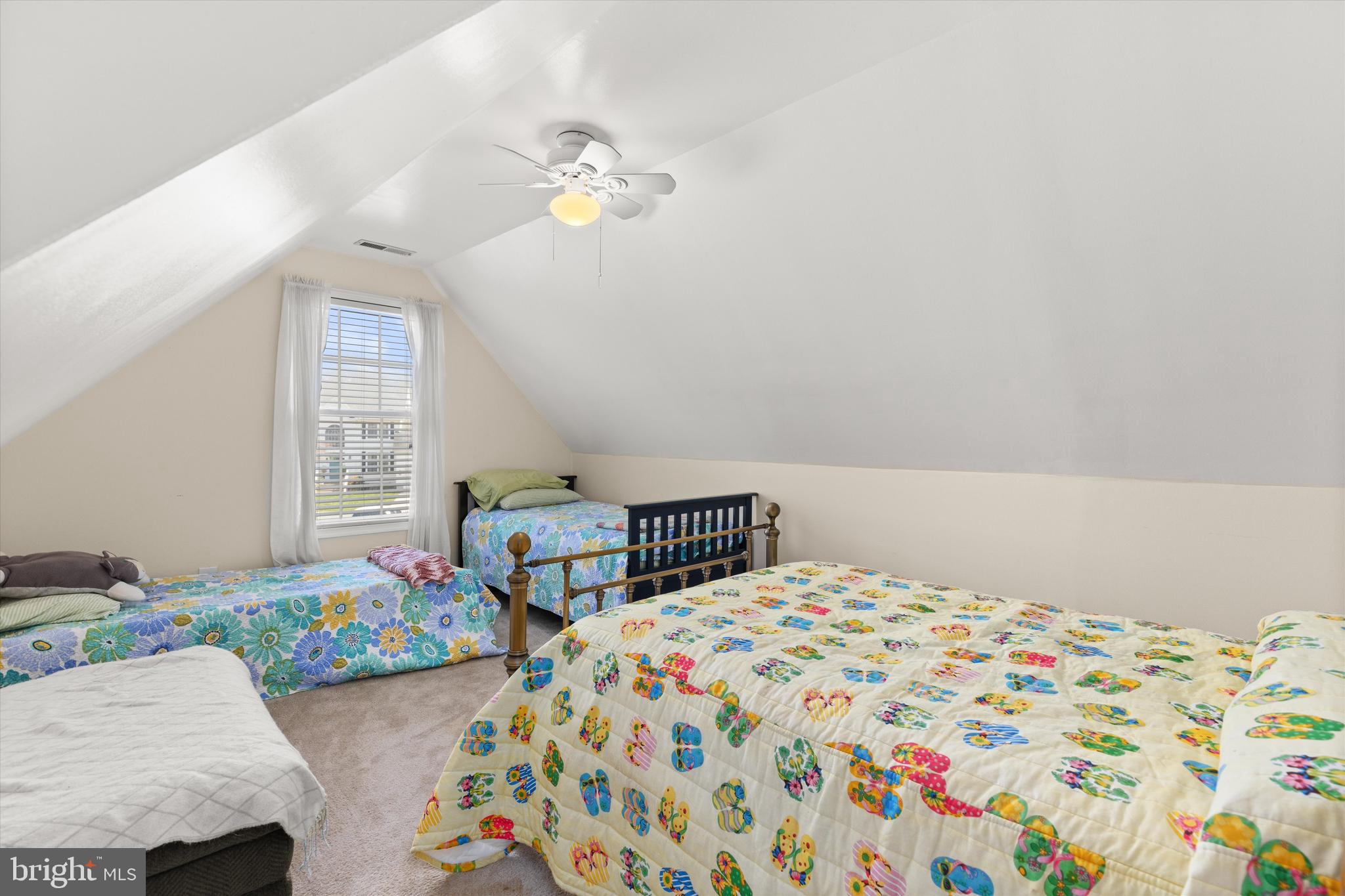 OYSTER HARBOR - Residential