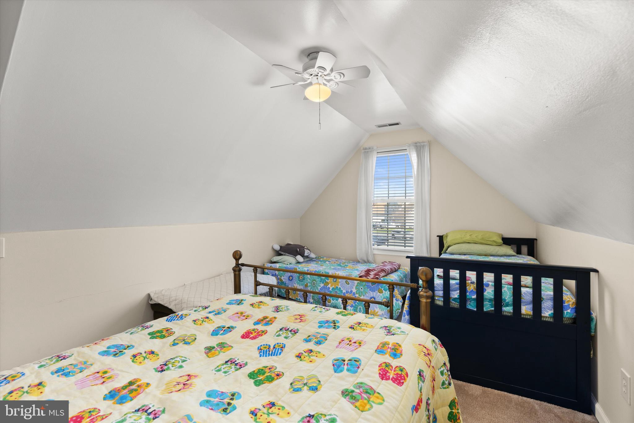 OYSTER HARBOR - Residential