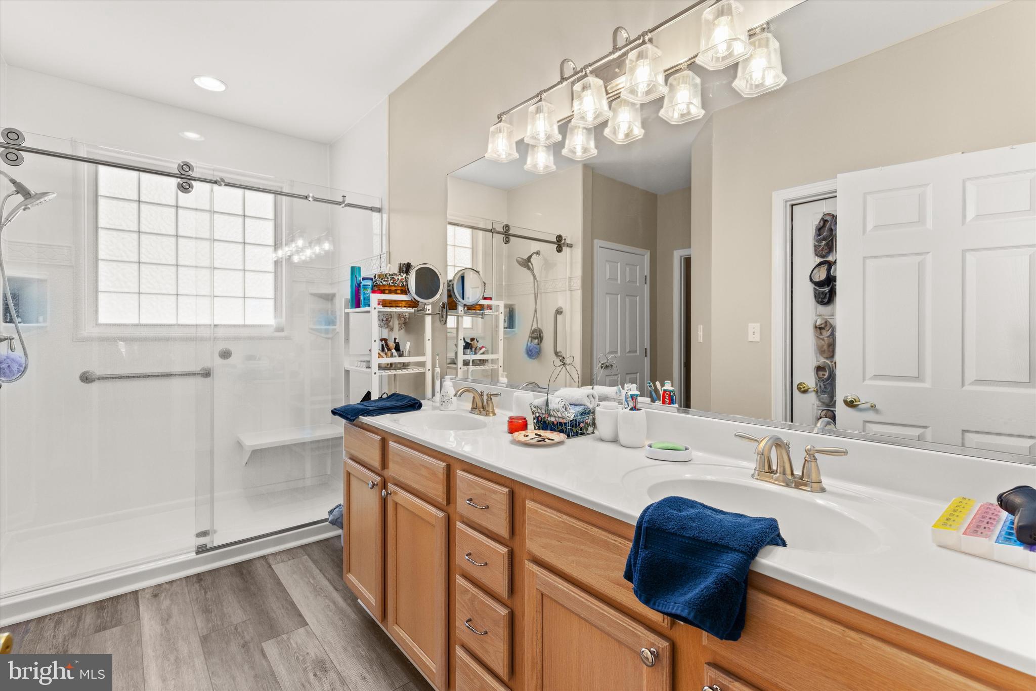 OYSTER HARBOR - Residential