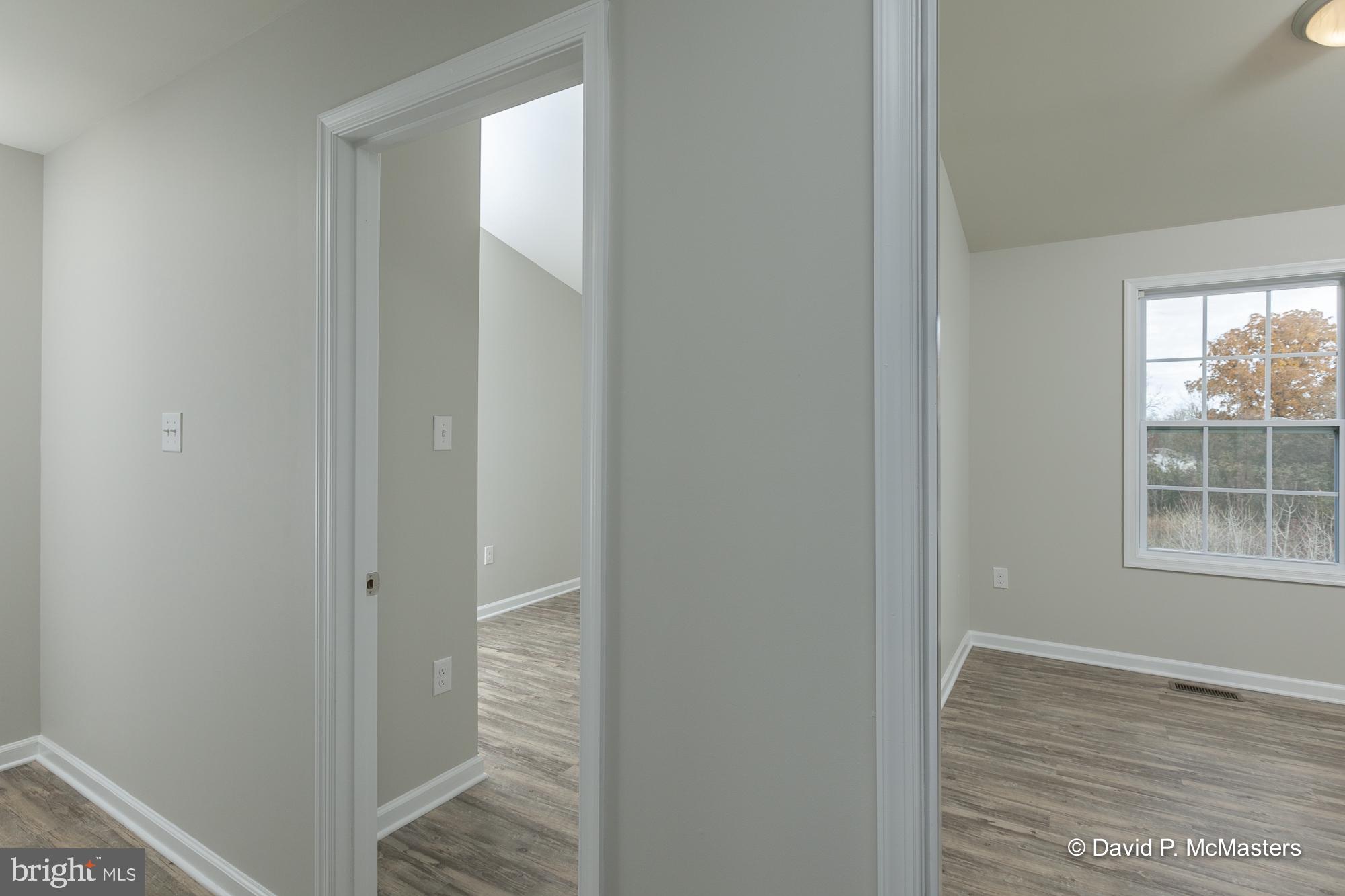 TOWNES OF RIDGEWAY - Residential Lease