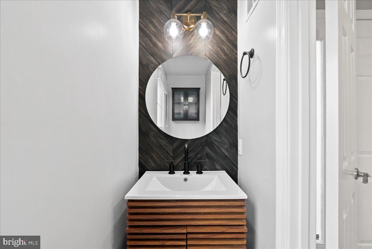 1481 AUTUMN RIDGE CIRCLE