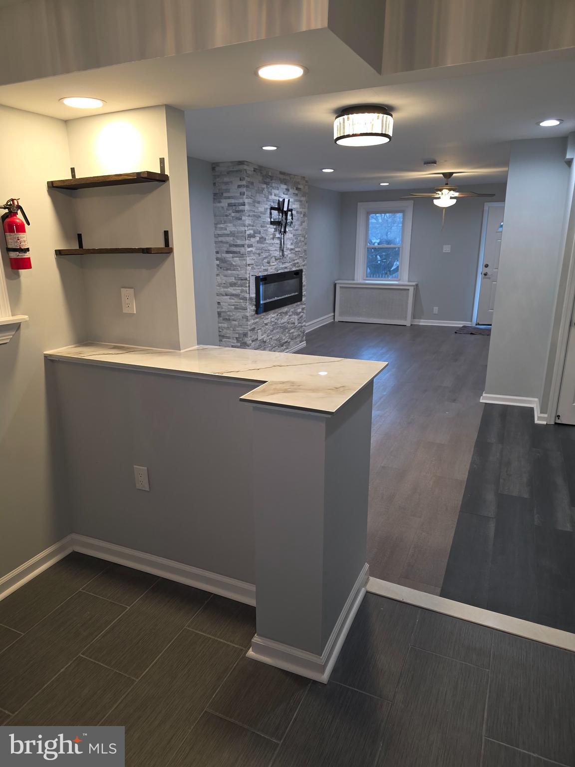 LANSDOWNE - Residential