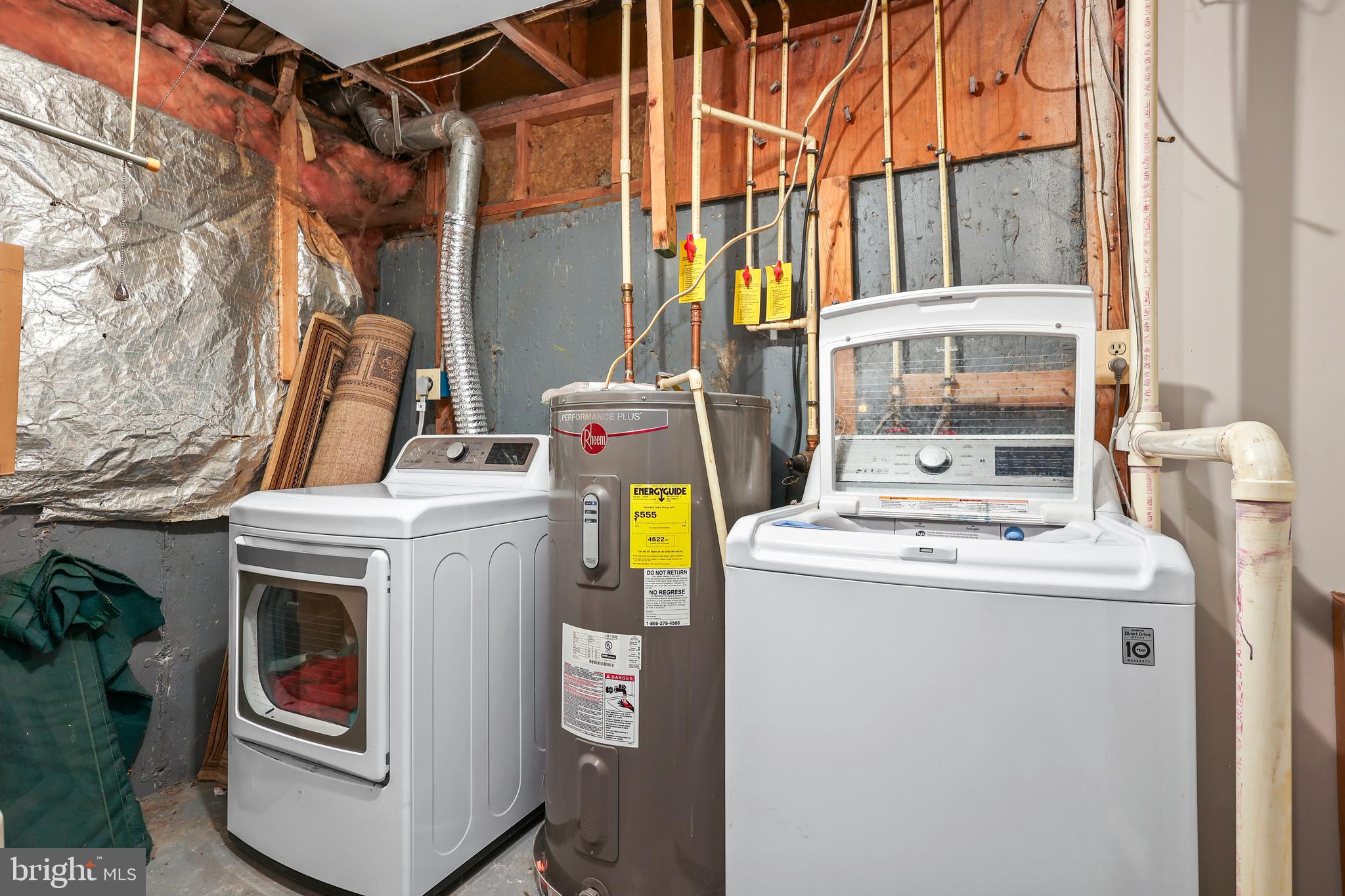 TOWNS OF FOREST HILLS - Residential