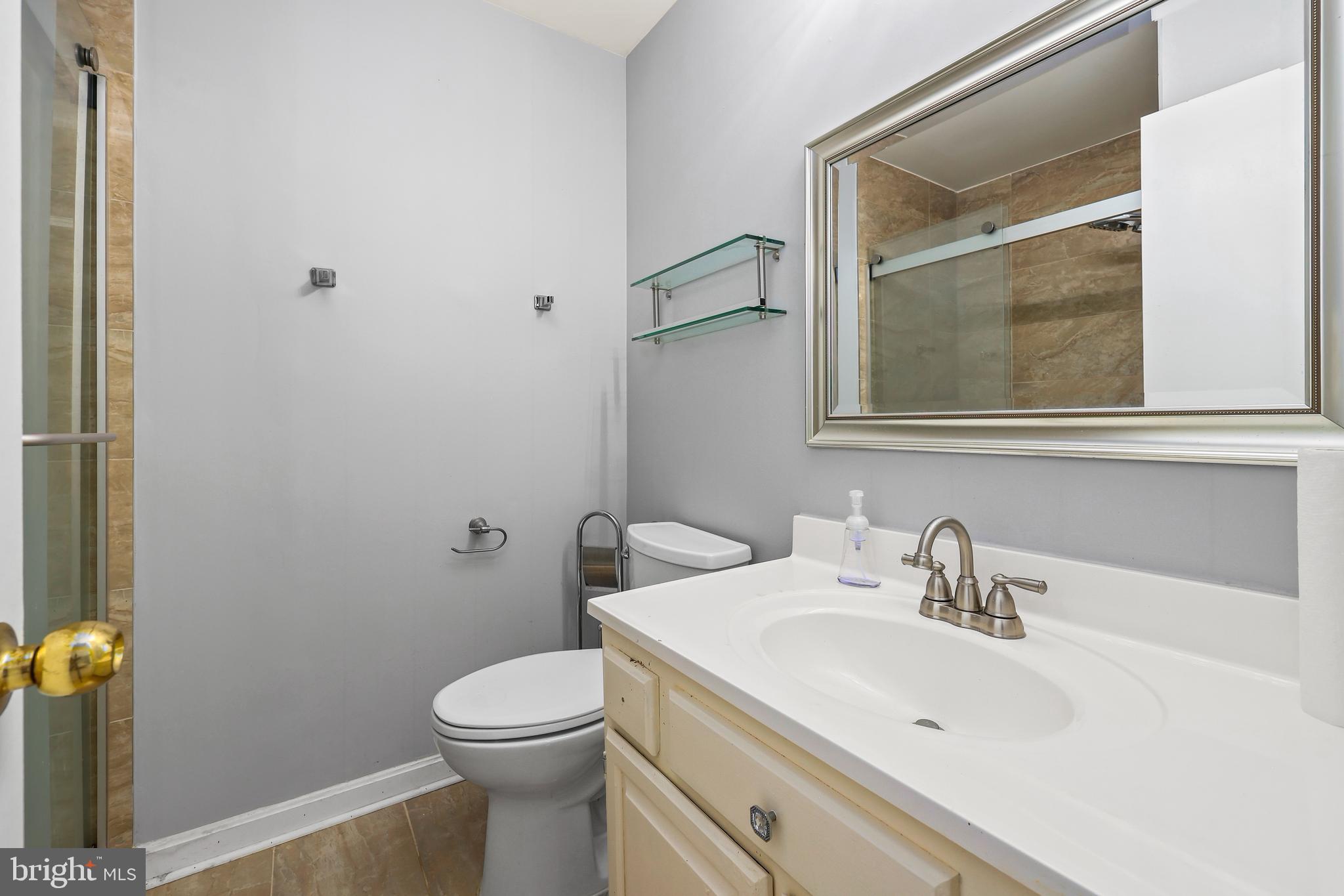 TOWNS OF FOREST HILLS - Residential