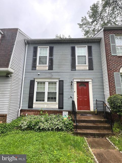 4439 STARLING COURT WOODBRIDGE VA 22193