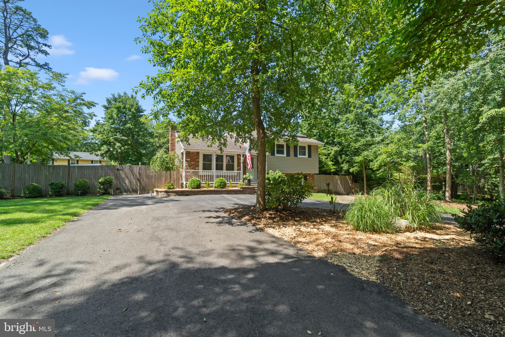 15 HIAWATHA TRAIL