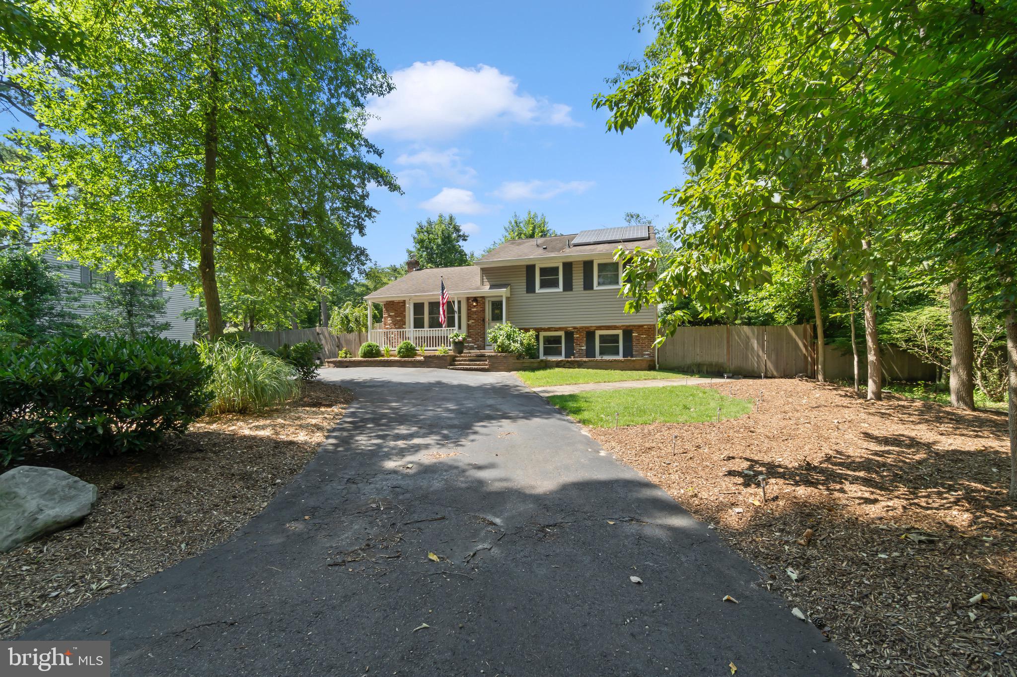15 HIAWATHA TRAIL