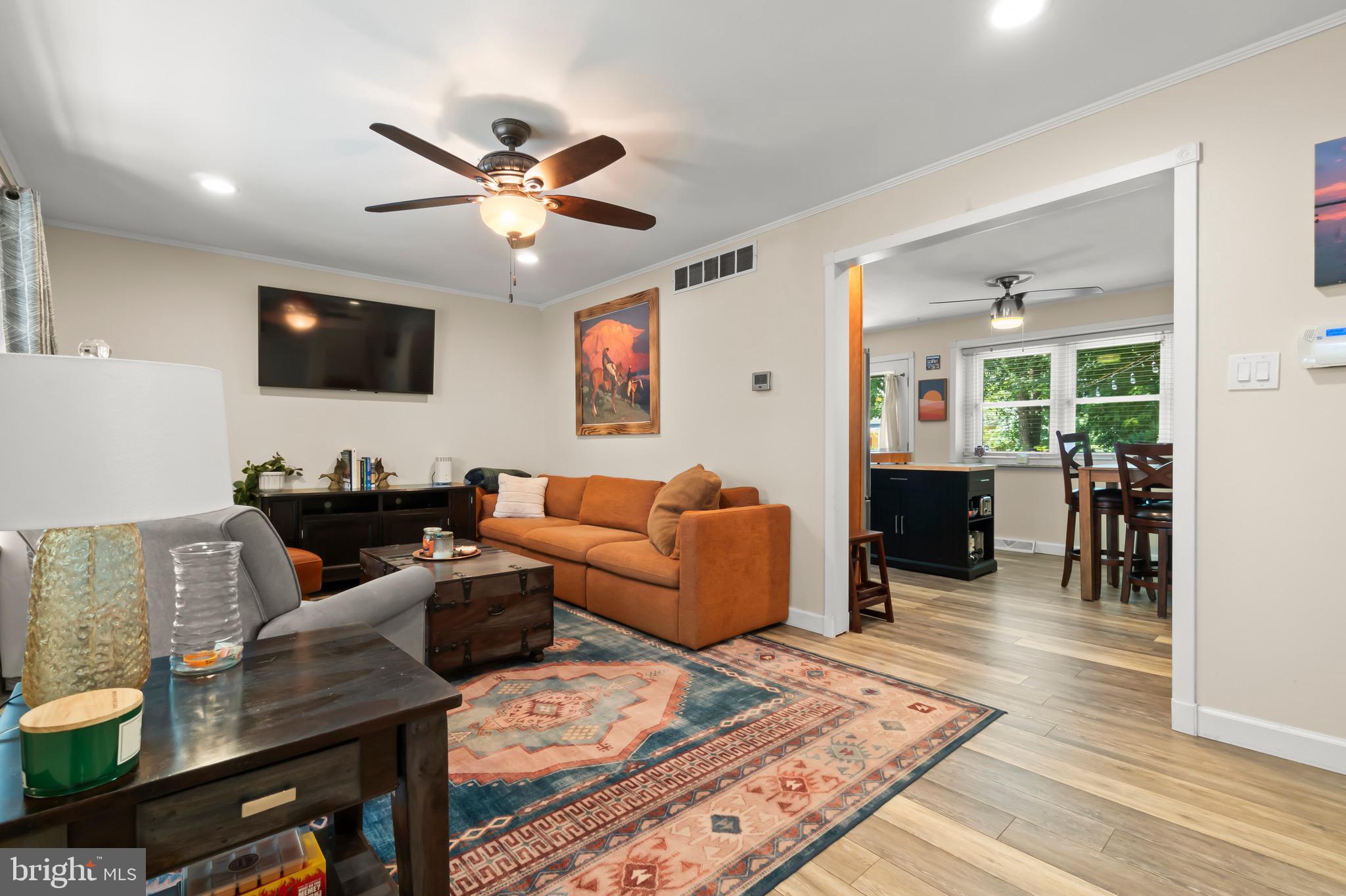 15 HIAWATHA TRAIL