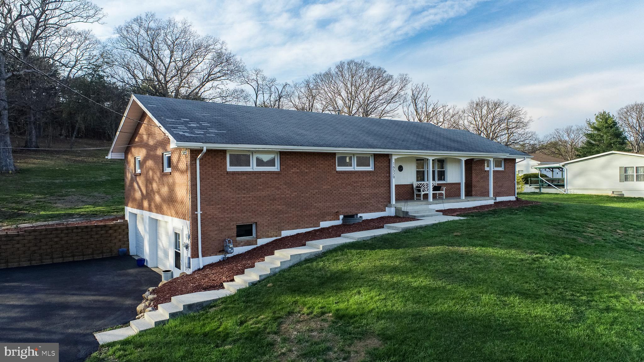 CRESAPTOWN - Residential