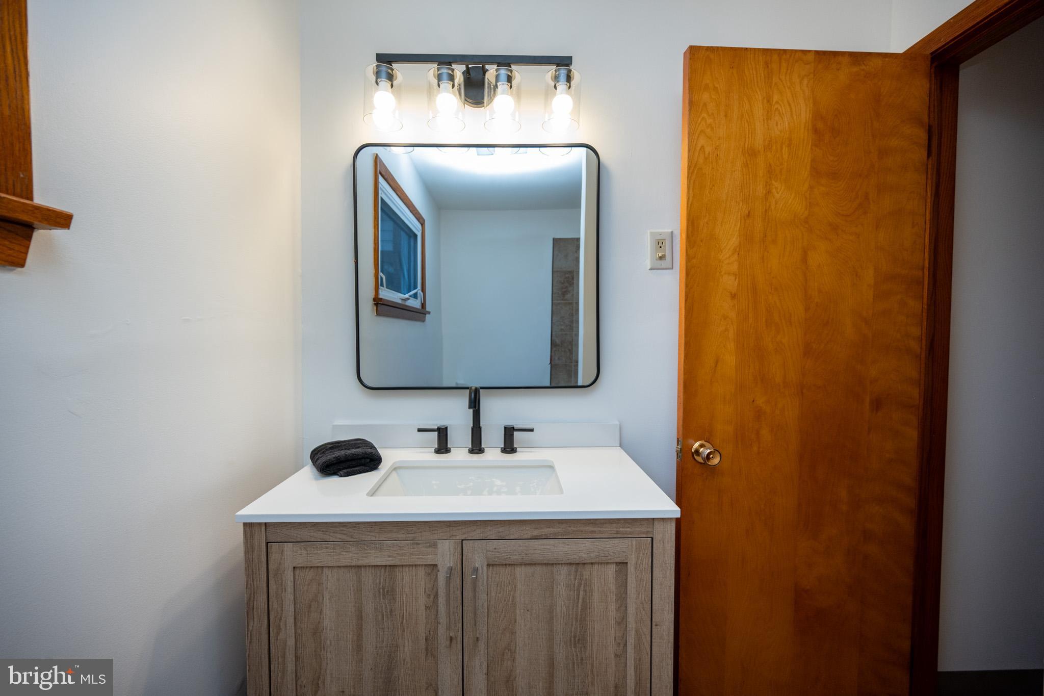 CRESAPTOWN - Residential