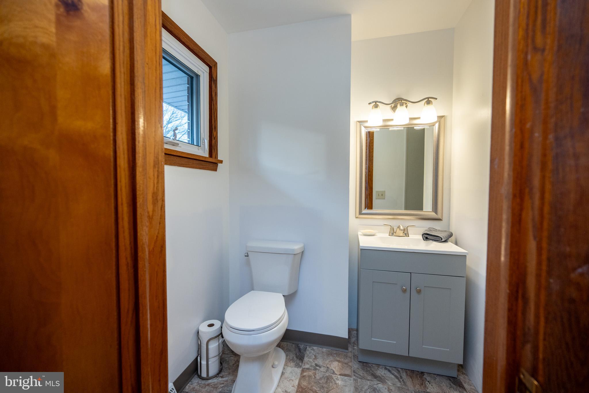 CRESAPTOWN - Residential