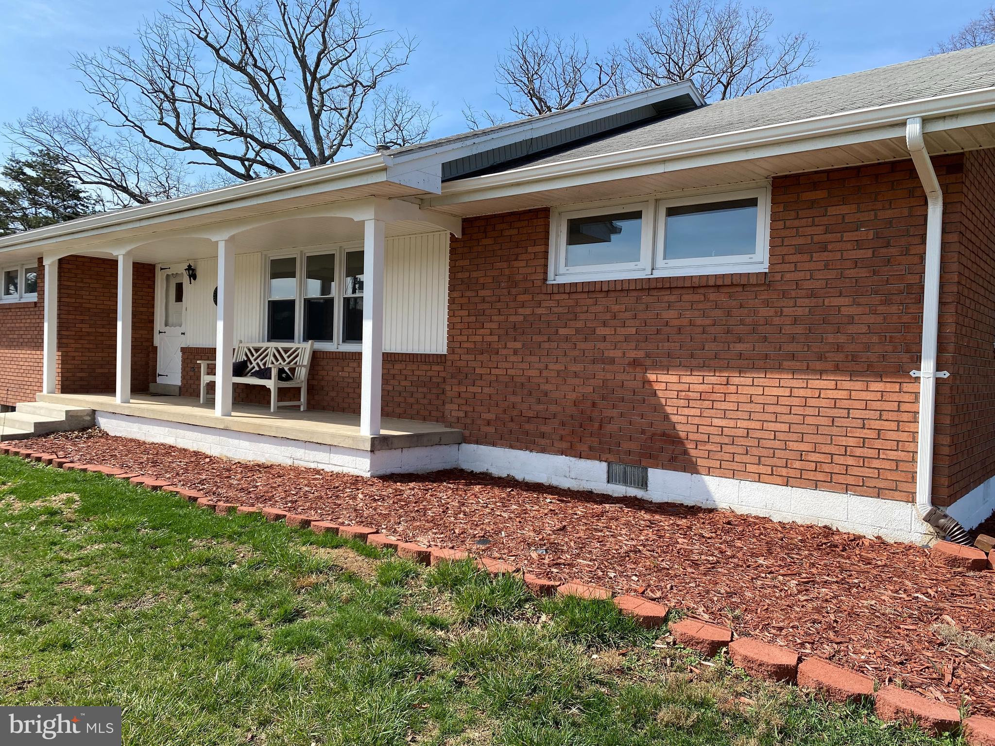 CRESAPTOWN - Residential