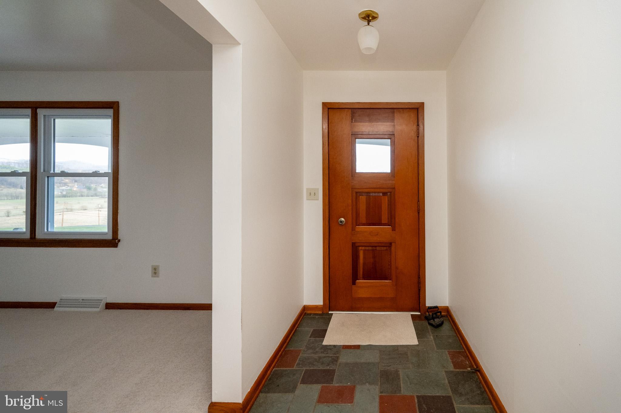 CRESAPTOWN - Residential