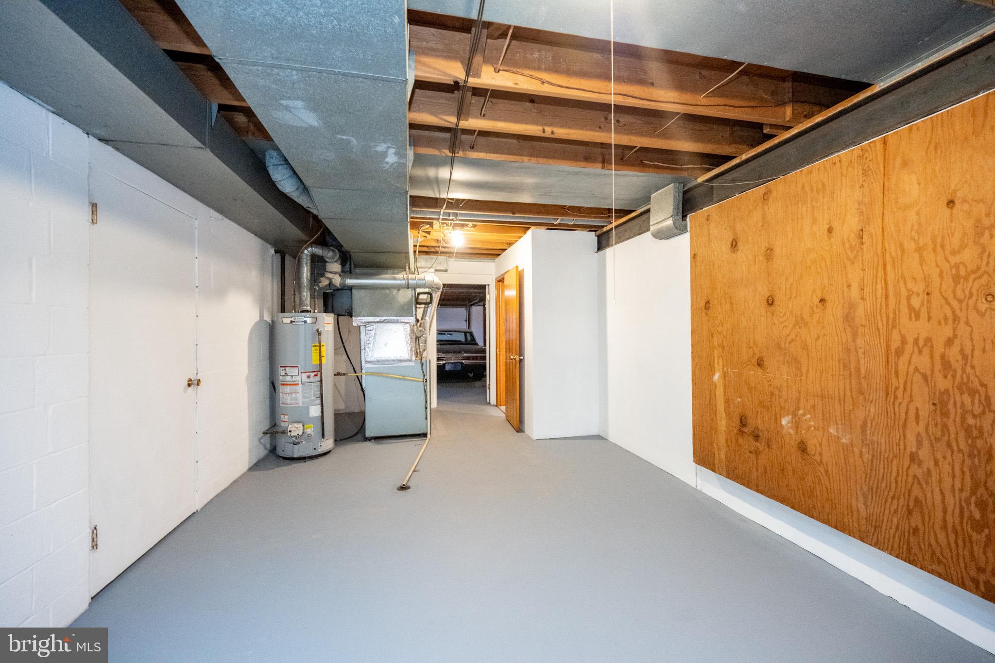 CRESAPTOWN - Residential