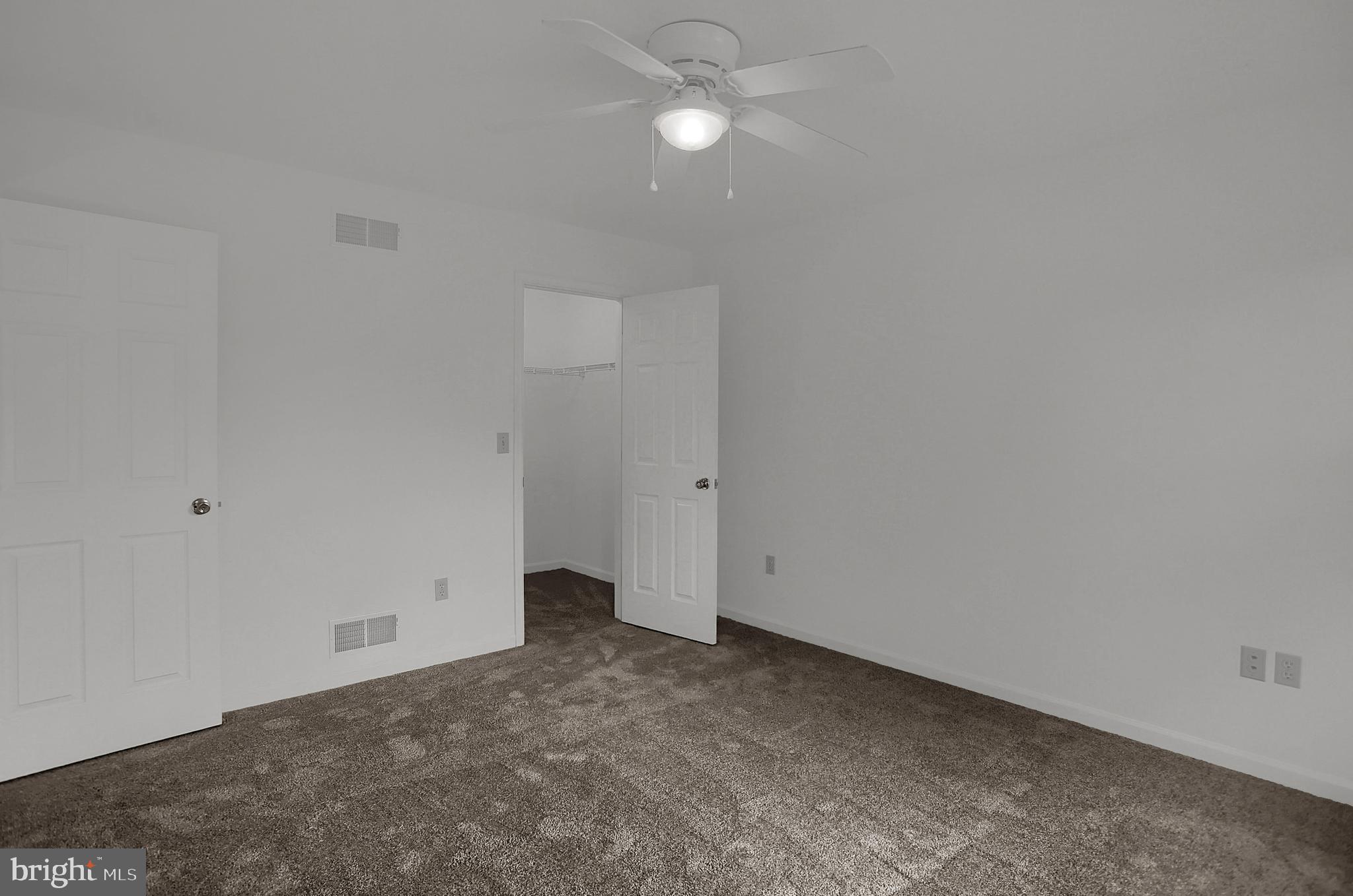 DICKINSON GREEN - Residential