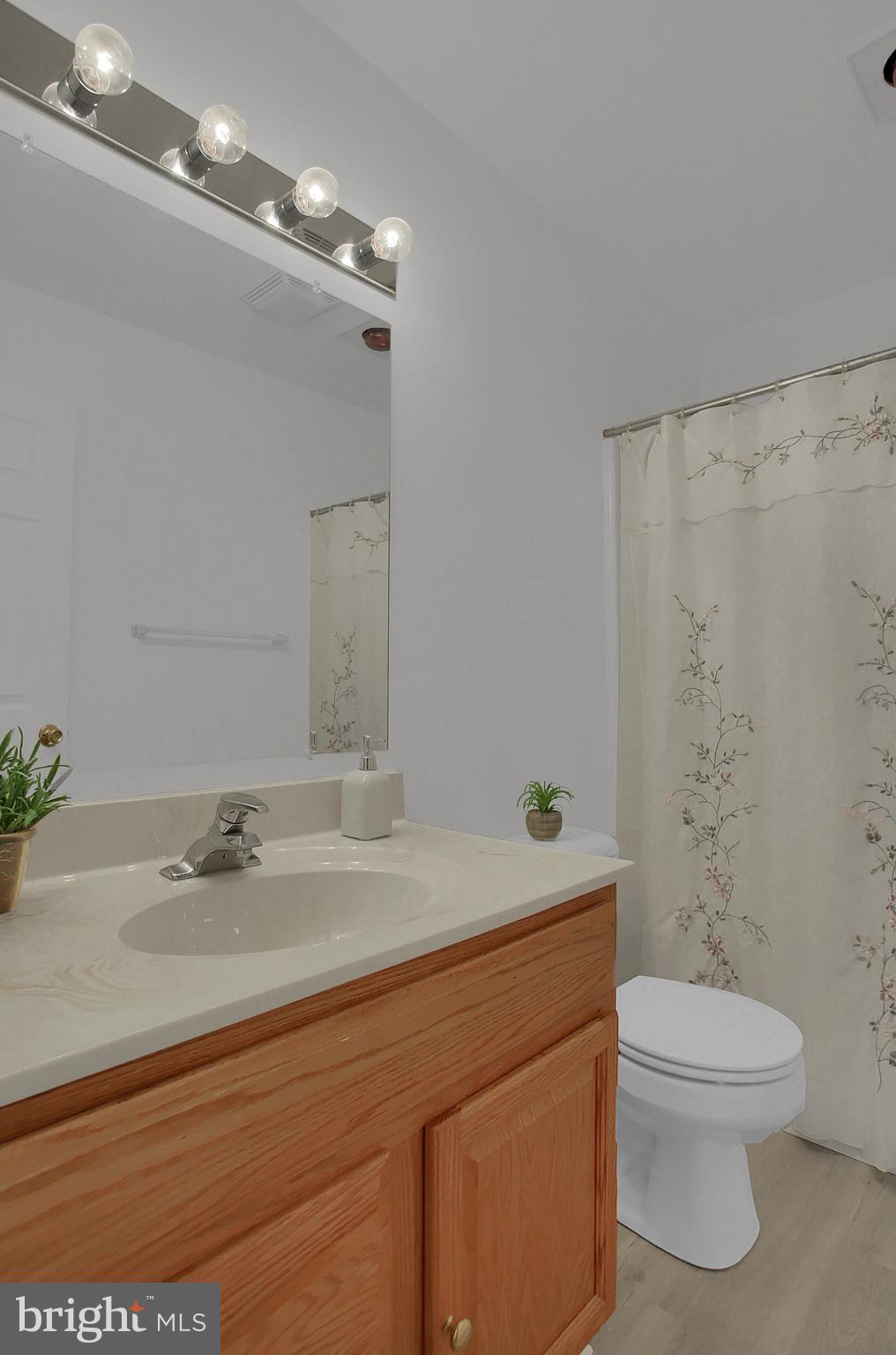 DICKINSON GREEN - Residential