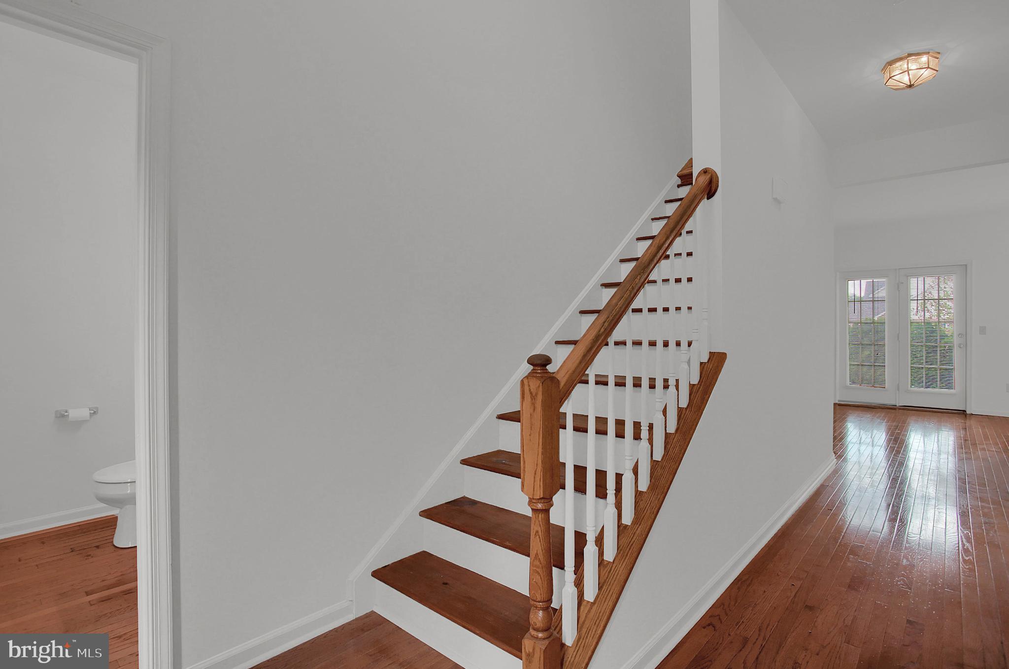 DICKINSON GREEN - Residential