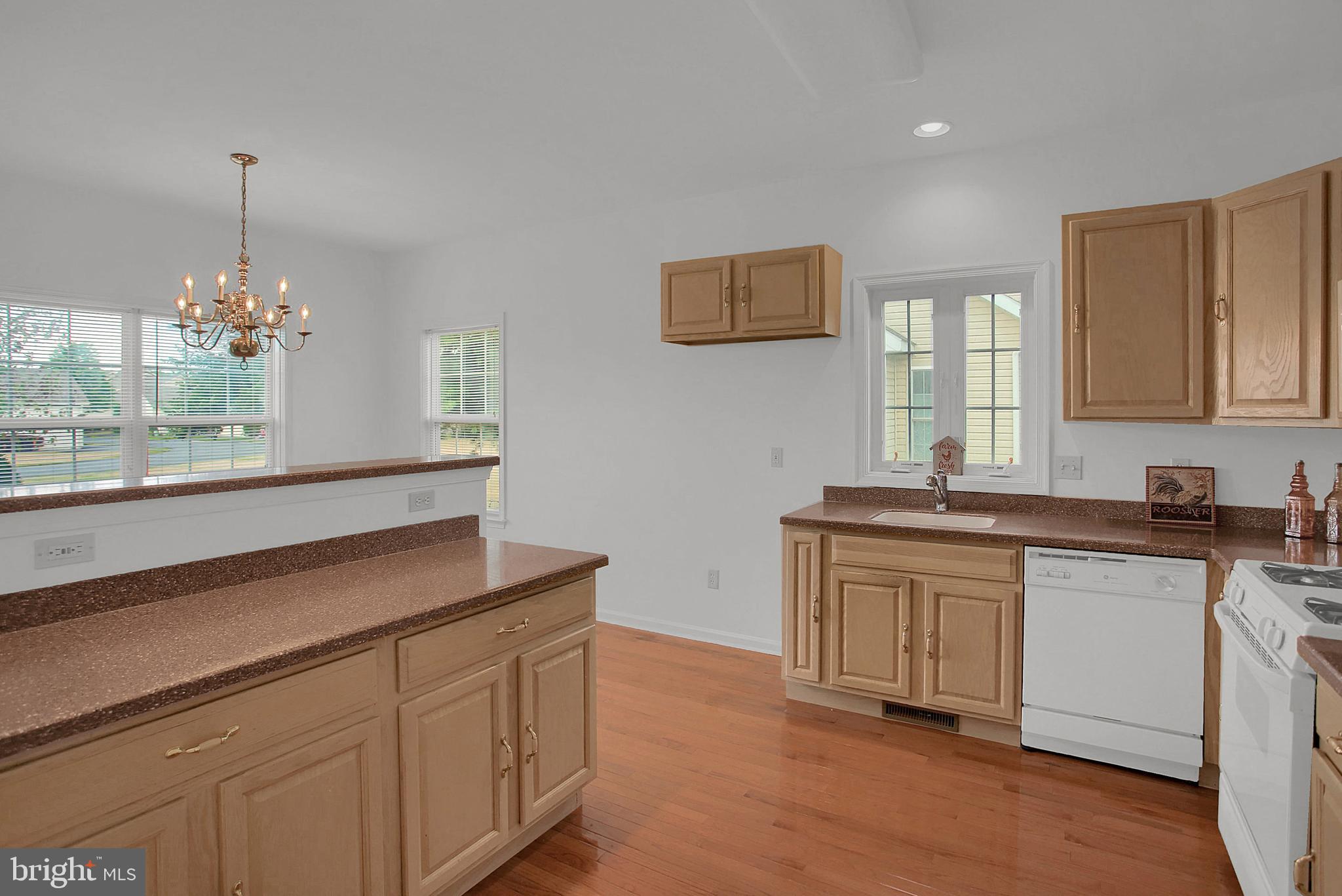 DICKINSON GREEN - Residential