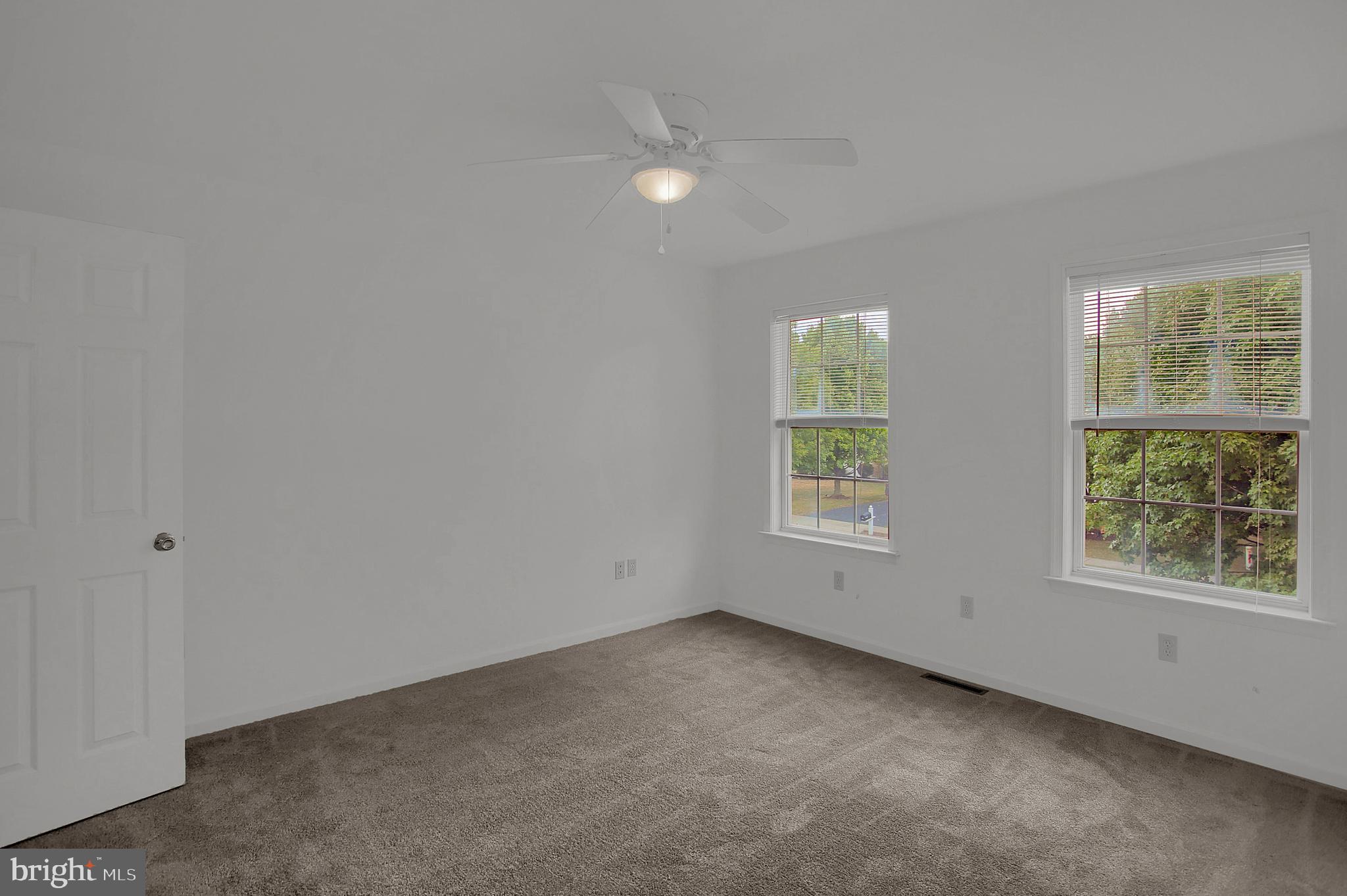 DICKINSON GREEN - Residential