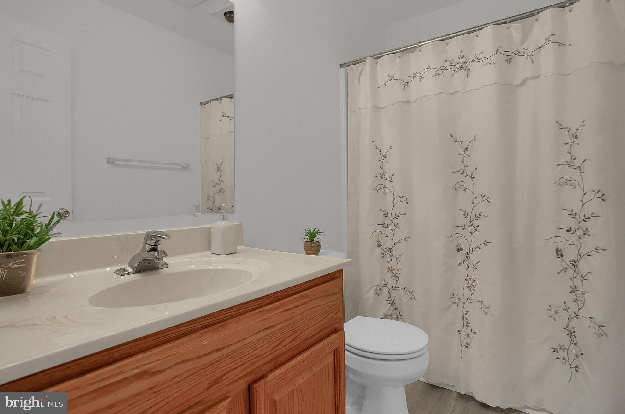 DICKINSON GREEN - Residential