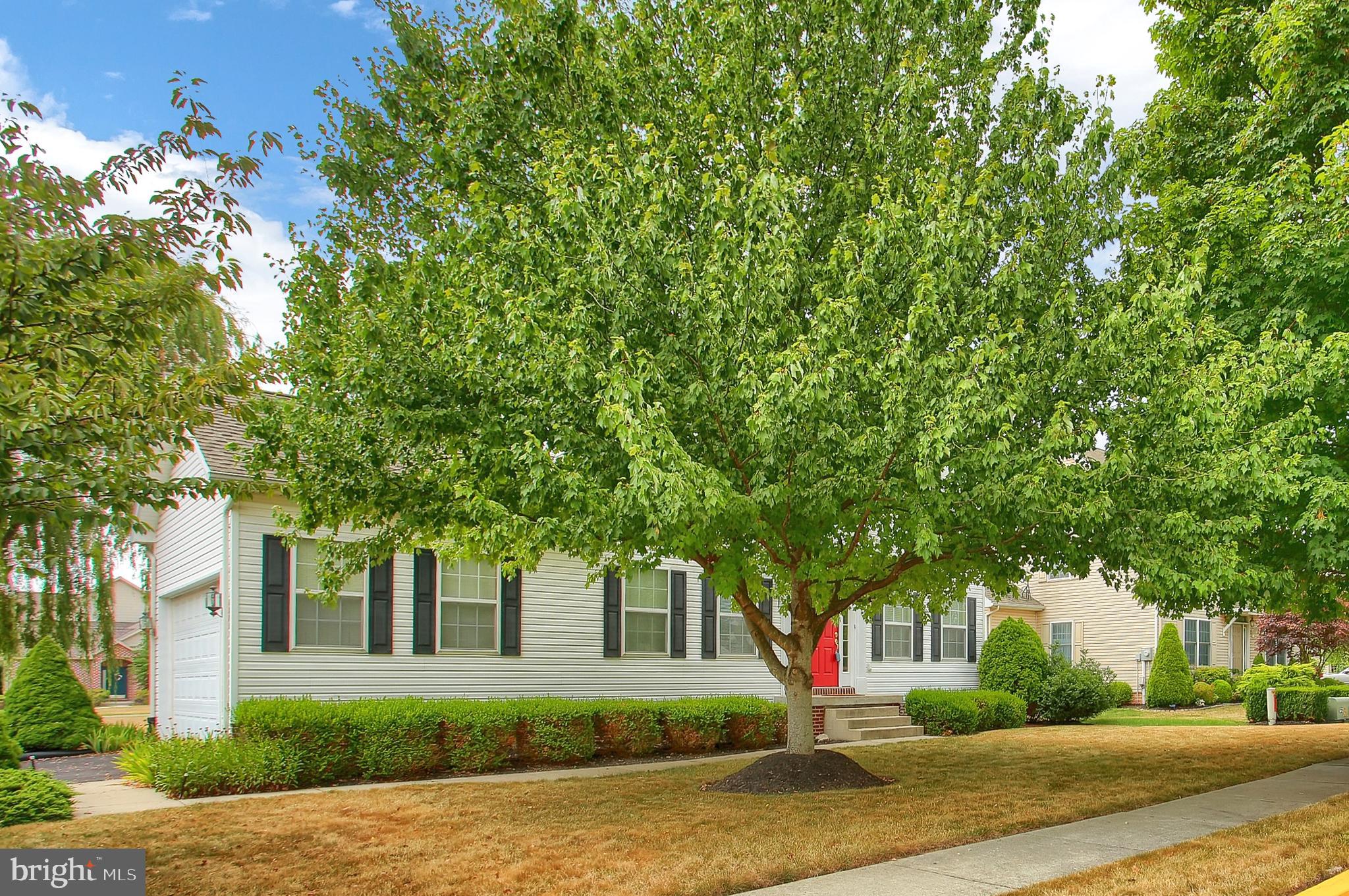 DICKINSON GREEN - Residential