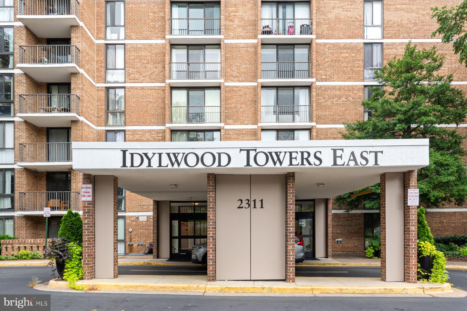 LOCATION, LOCATION, LOCATION !!! All utilities are included in the Condo Fee, gas, electricity and water ! This beautiful unit is move in ready and has been thoughtfully renovated kitchen and installed the entire luxury vinyl floor in 2023.This spacious unit provides tranquility, atmosphere, comfort and simply enjoys natural light in the unit. Enjoy a private balcony, morning coffee and enjoy a natural view from your balcony overlooking mature woodlands. Kitchen's appliances and washer/dryer inside the unit and storage unit included with the property. There are plenty of guest parking available and peace of mind 24/7 hr concierge services provided. Have fun in Swimming pool, tennis court and quiet reading library. The savings in driving time is just minutes to Tysons corner, many brand name shops, grocery stores, yummy food dining and entertainment around. Easy accessible 495 and 66 to go to DMV and unbeatable offers convenience the location !!!