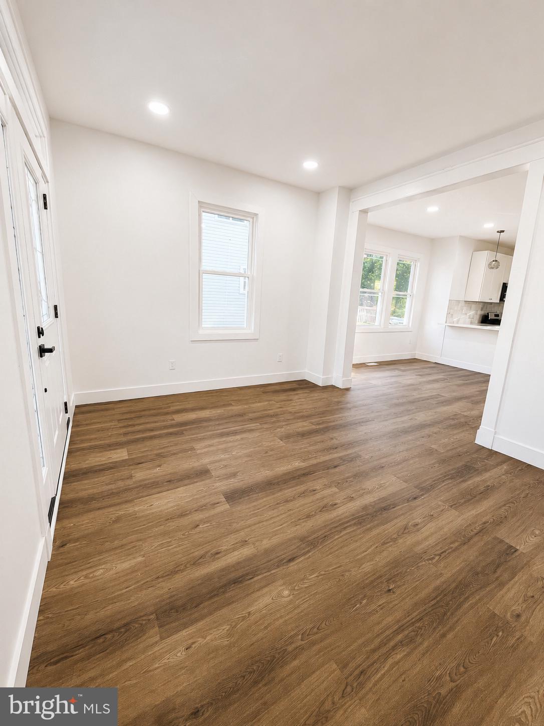 NORTH HALETHORPE - Residential