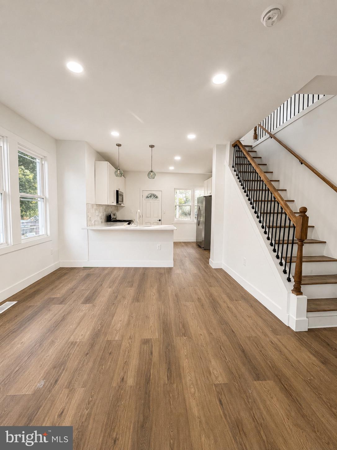 NORTH HALETHORPE - Residential
