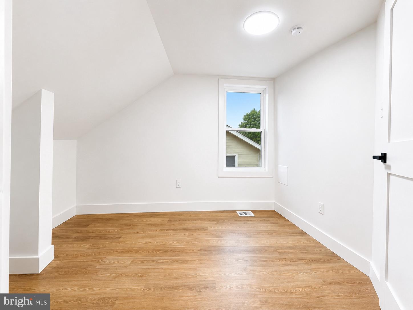 NORTH HALETHORPE - Residential