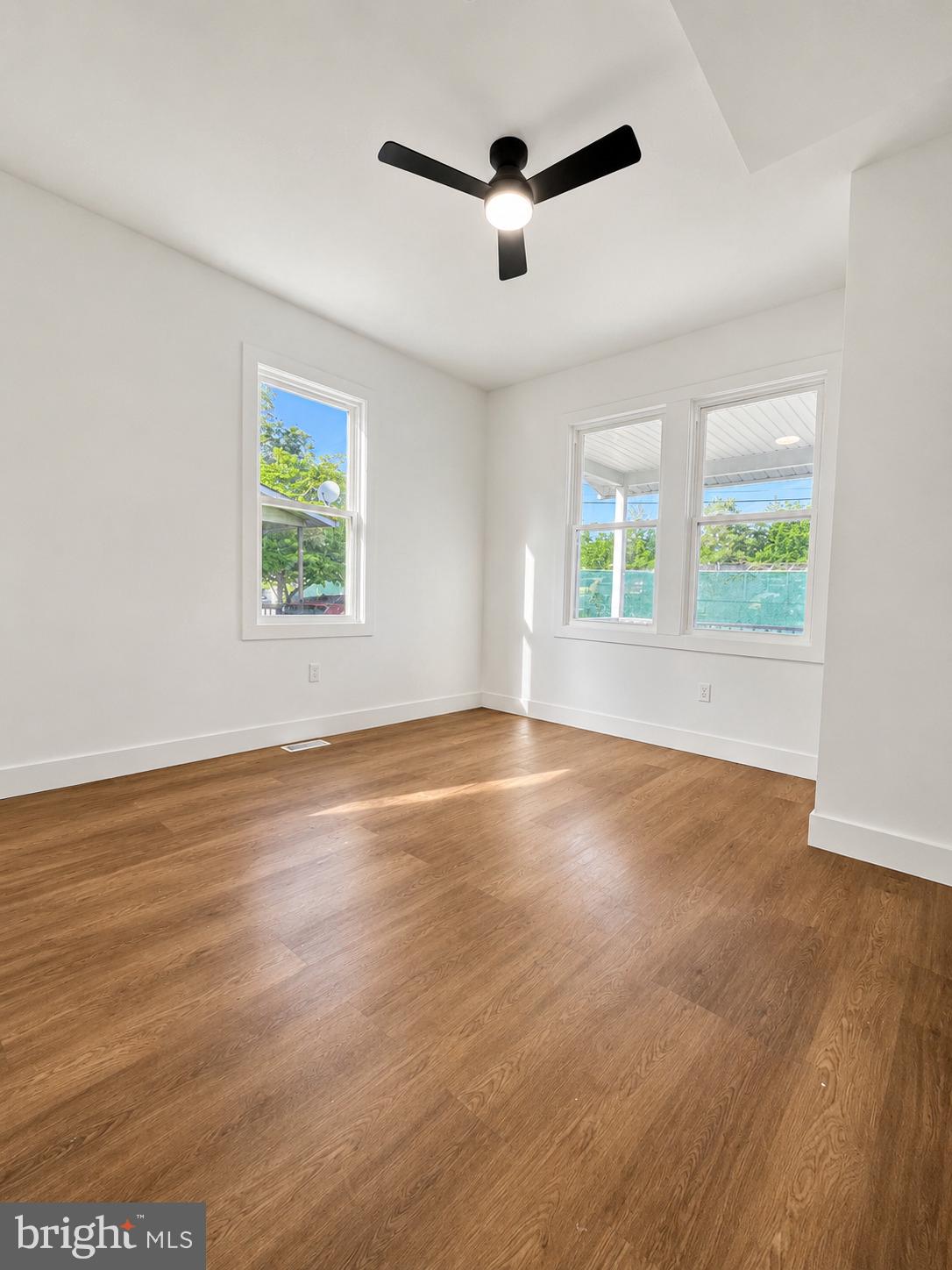 NORTH HALETHORPE - Residential