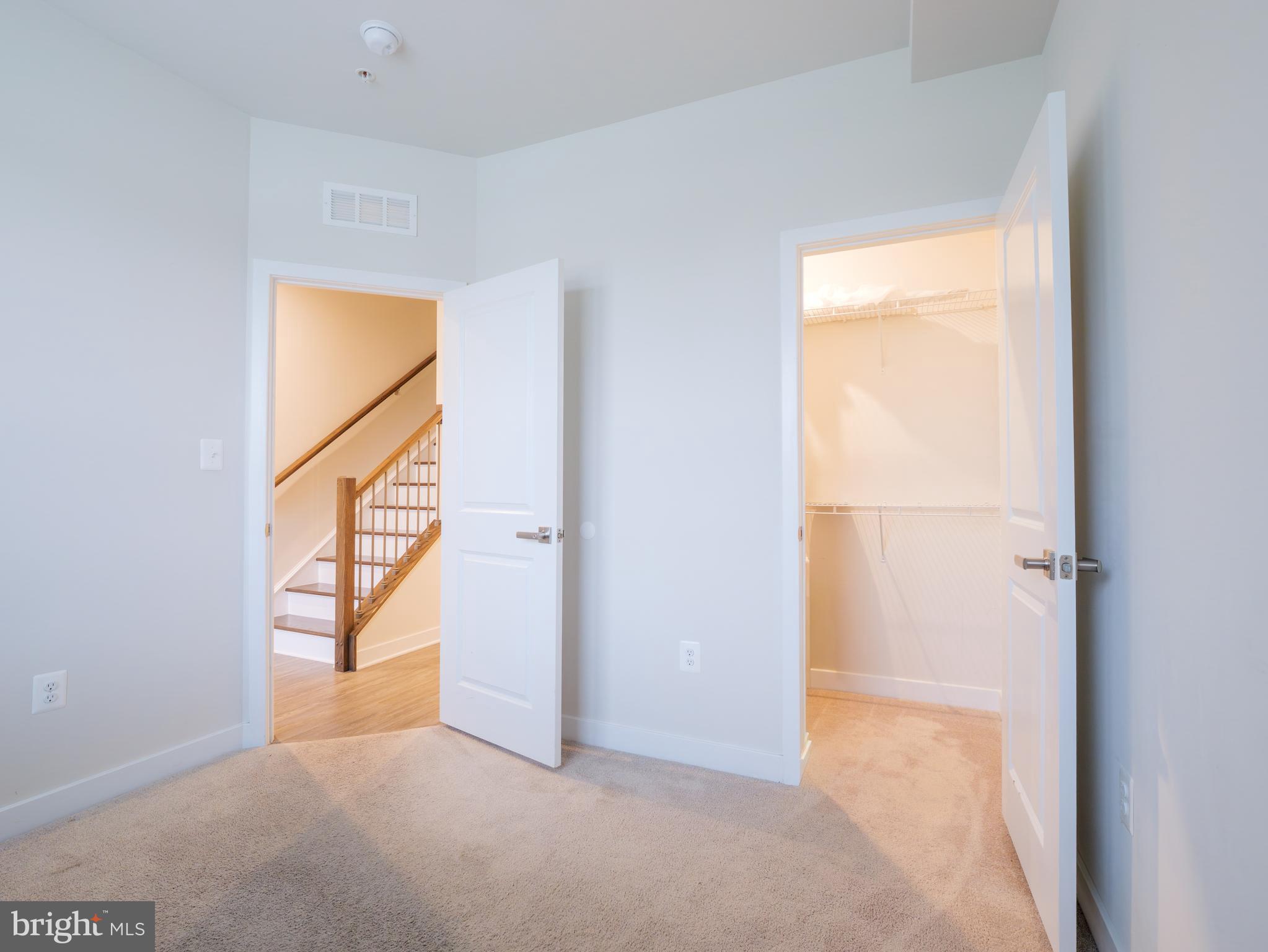 VILLAGE OF TOWNE SQUARE - Residential