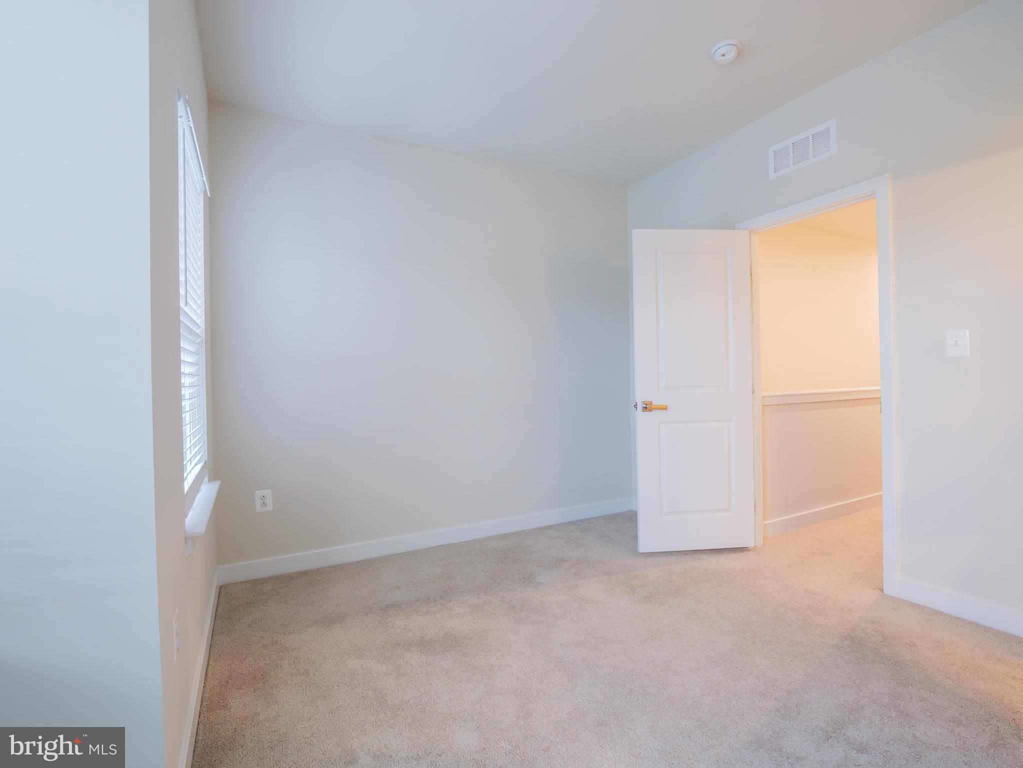 VILLAGE OF TOWNE SQUARE - Residential